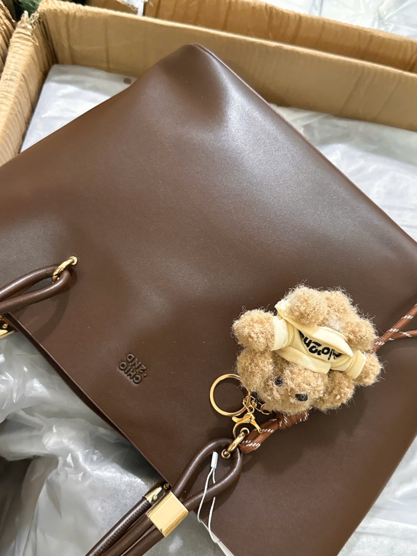 TÚI TOTE CHIO’2ND BIGSIZE KÈM GẤU NÂU HS185