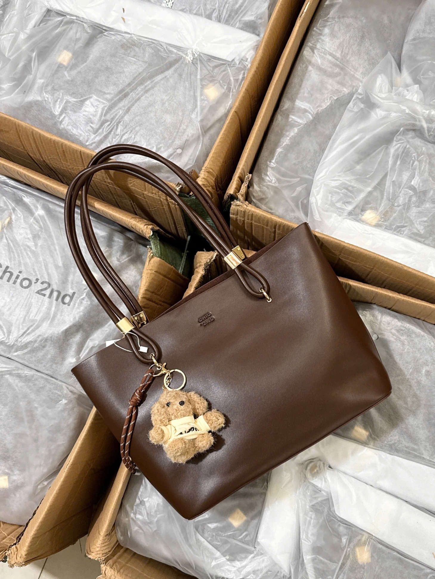 TÚI TOTE CHIO’2ND BIGSIZE KÈM GẤU NÂU HS185