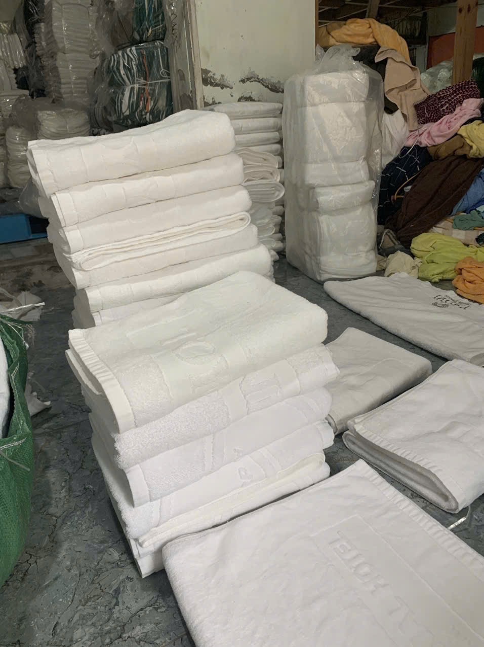 SET 2 KHĂN TRẮNG KS CAO CẤP KT 70x140