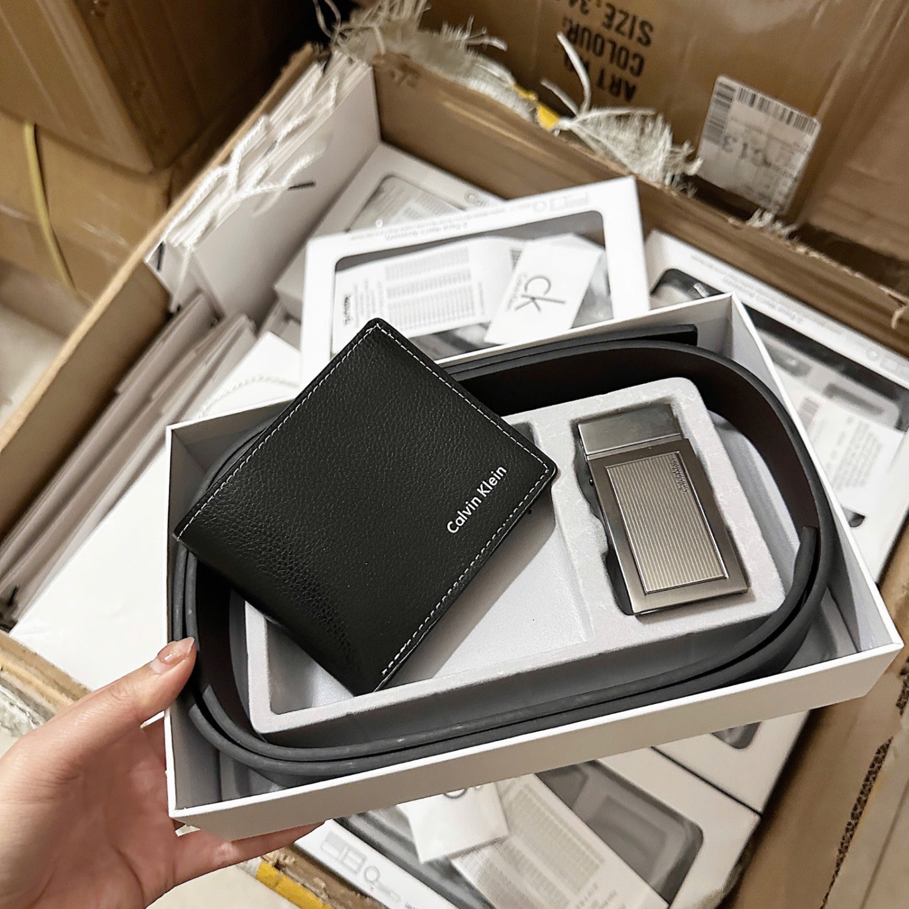 M2909 - SÉT VÍ THẮT LƯNG CK NAM FULLBOX