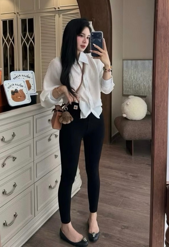 QUẦN LEGGING HELLO KITTY FULL BÔX