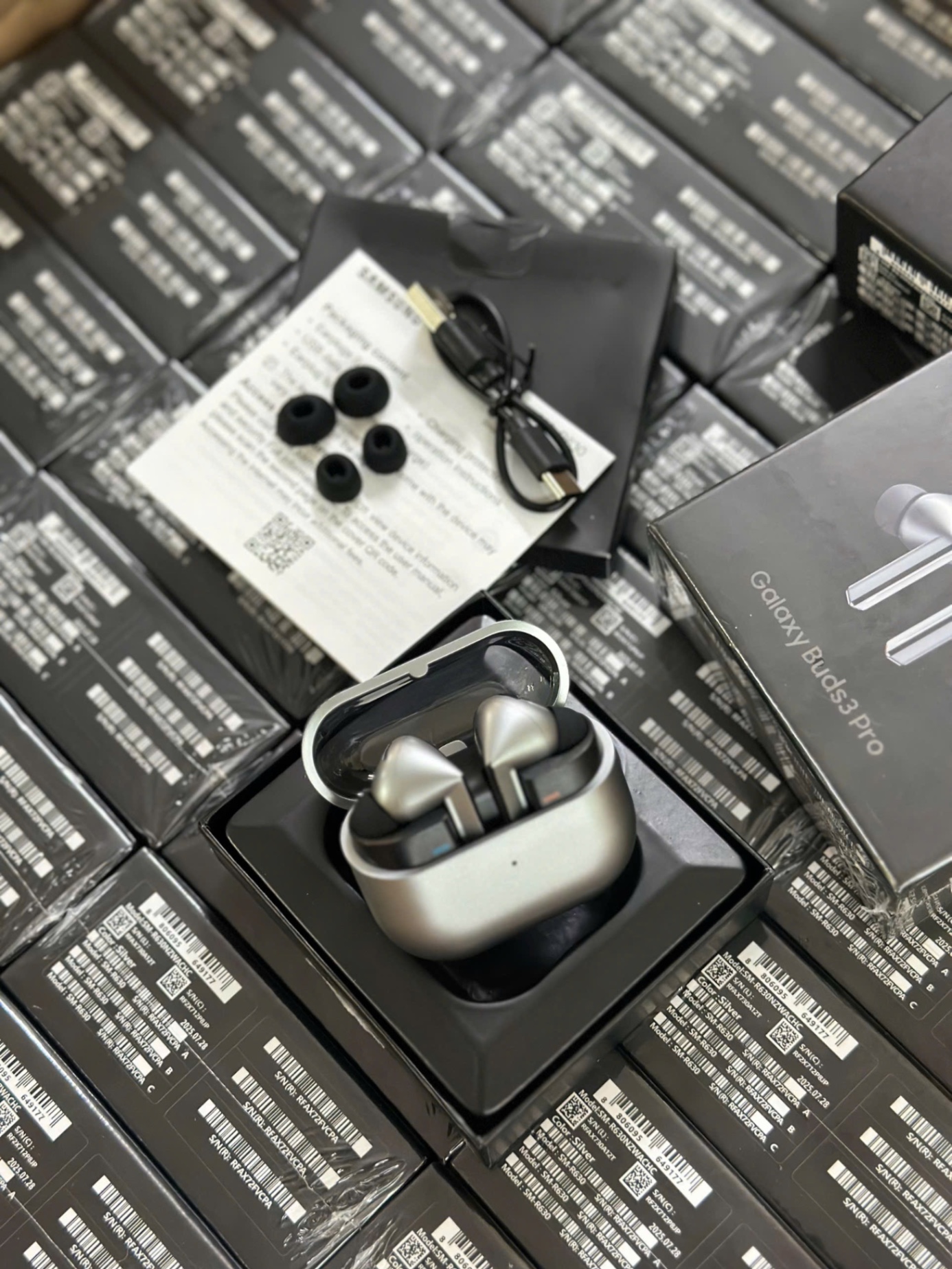 TAI NGHE SAMSUNG BUDS3 PRO