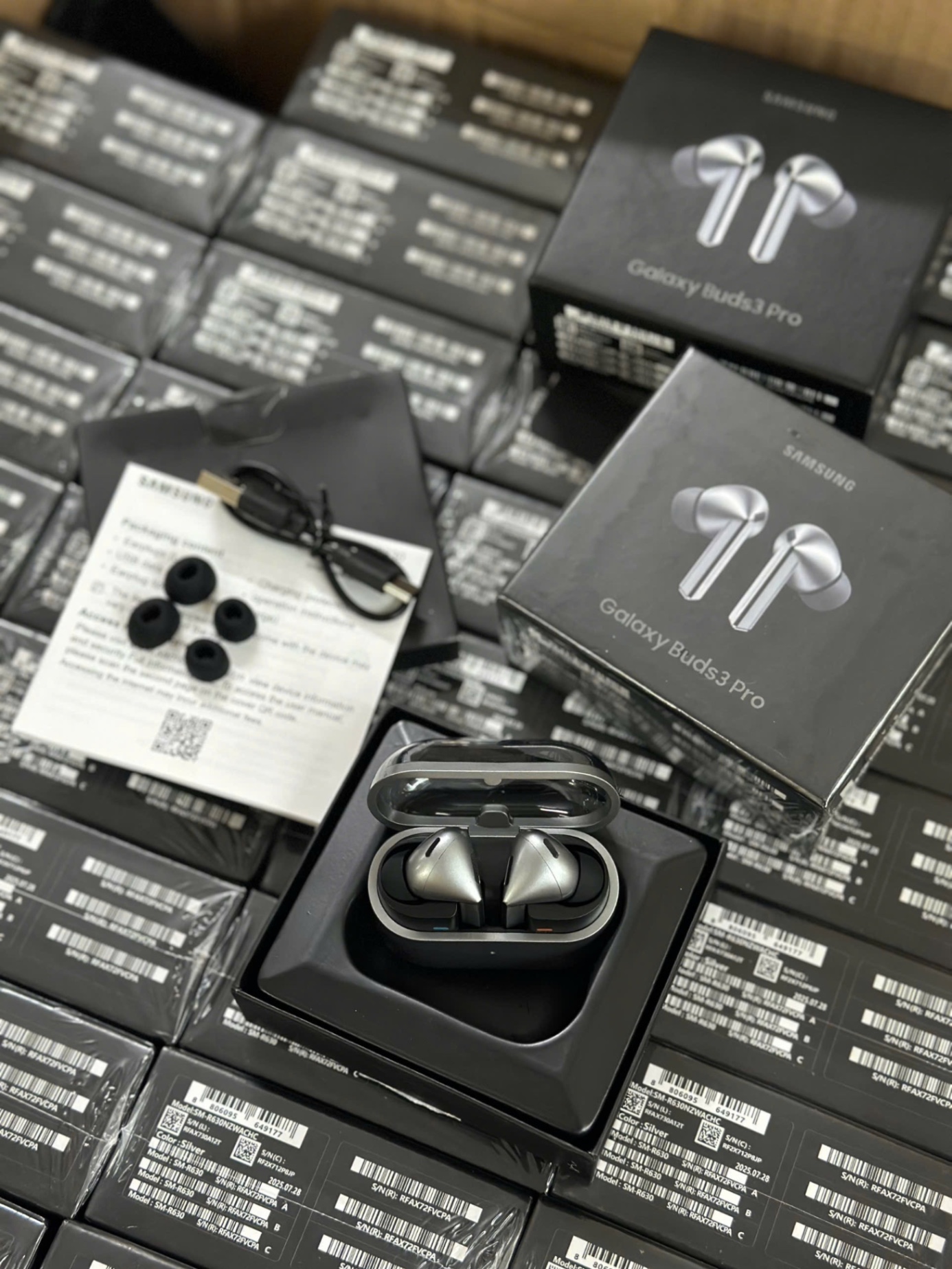 TAI NGHE SAMSUNG BUDS3 PRO