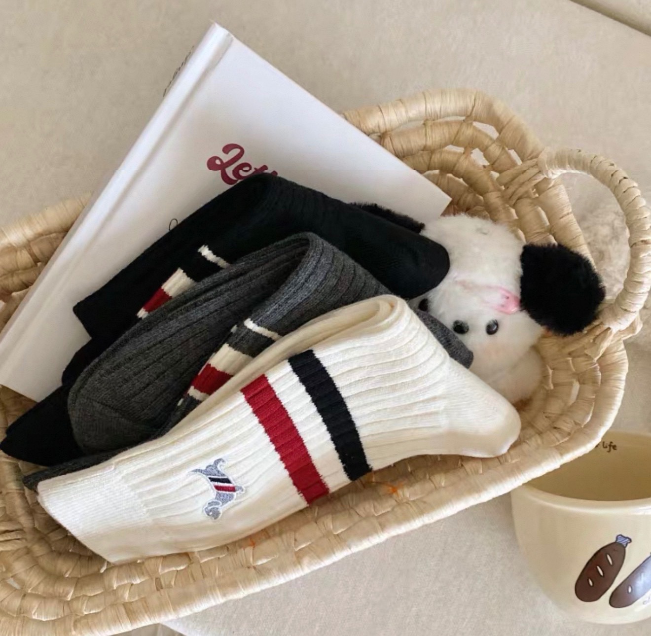Loại dày đẹp QCCC - SET 3 ĐÔI TẤT HÌNH CÚN THOM