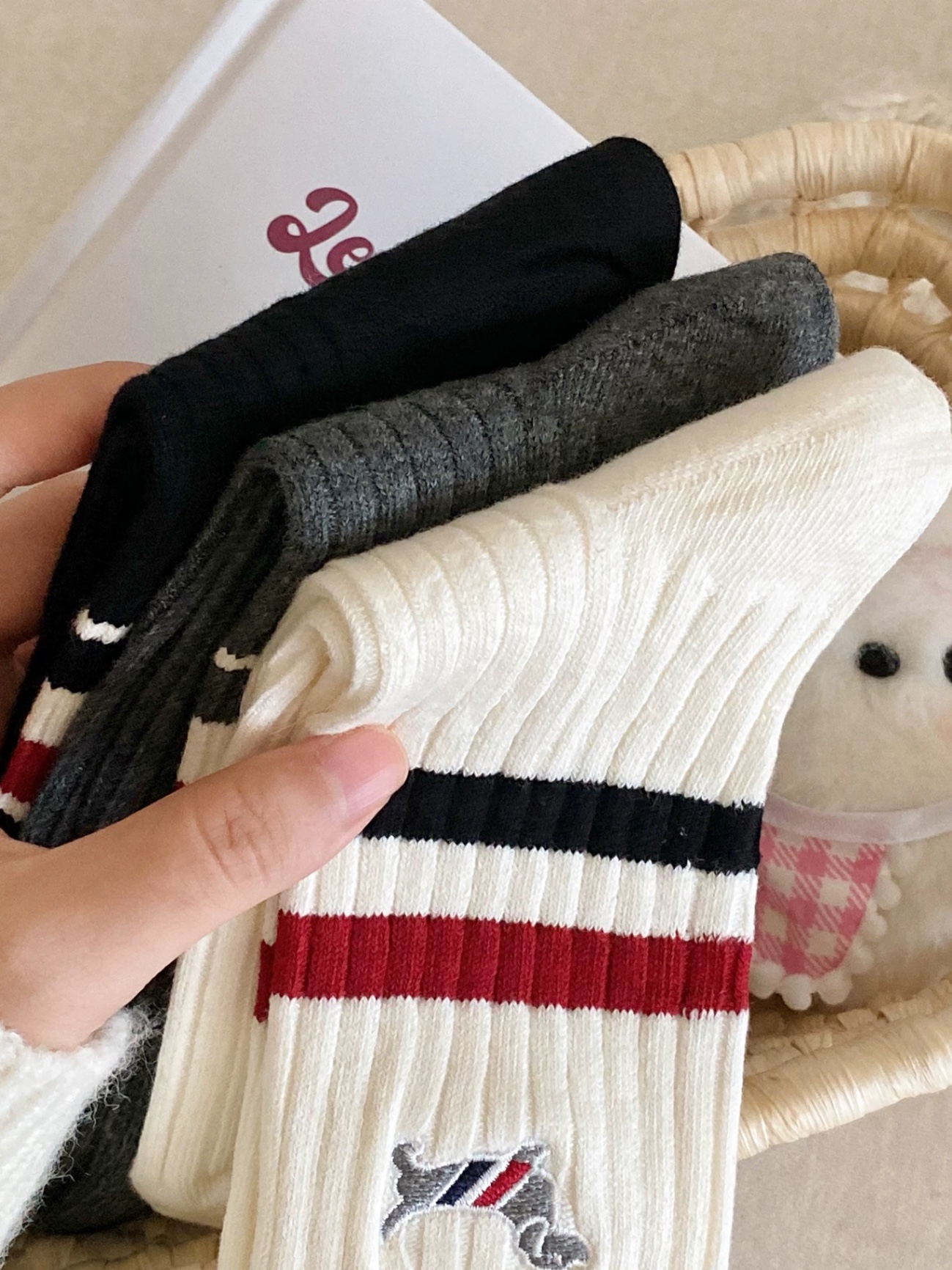 Loại dày đẹp QCCC - SET 3 ĐÔI TẤT HÌNH CÚN THOM