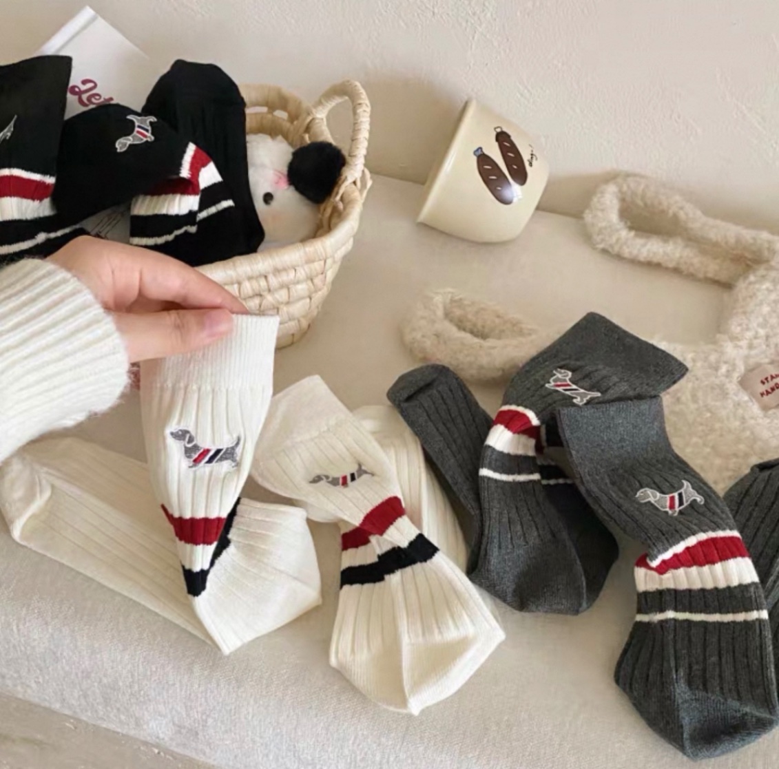 Loại dày đẹp QCCC - SET 3 ĐÔI TẤT HÌNH CÚN THOM