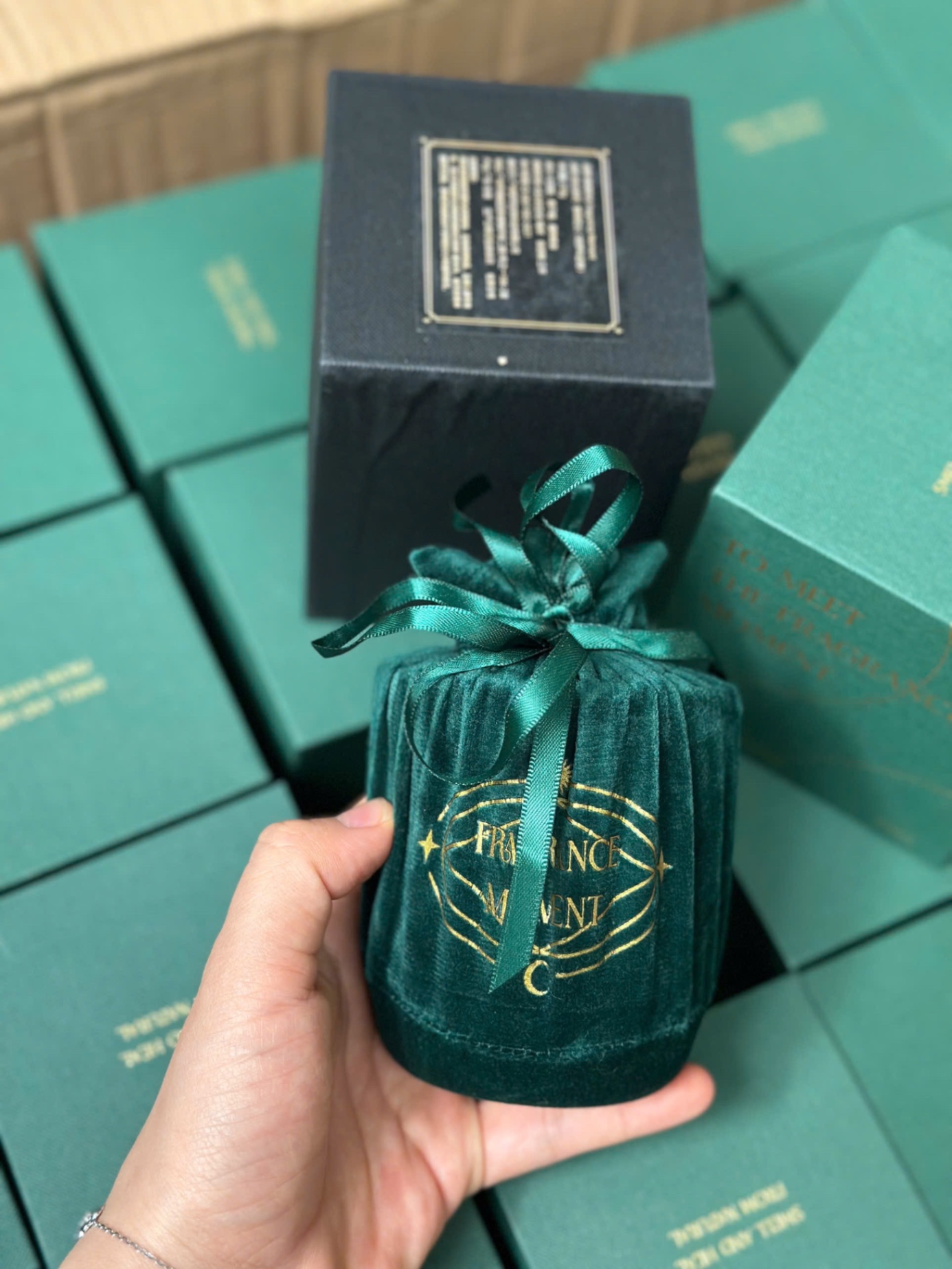 NẾN THƠM PRAGRAND HỘP XANH HÀNG XỊN