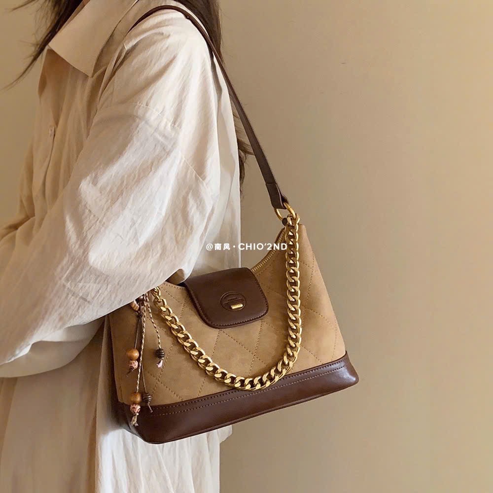 M302 - TÚI CHIO’2ND NẮP GẬP ĐẾ DA MÀU BE