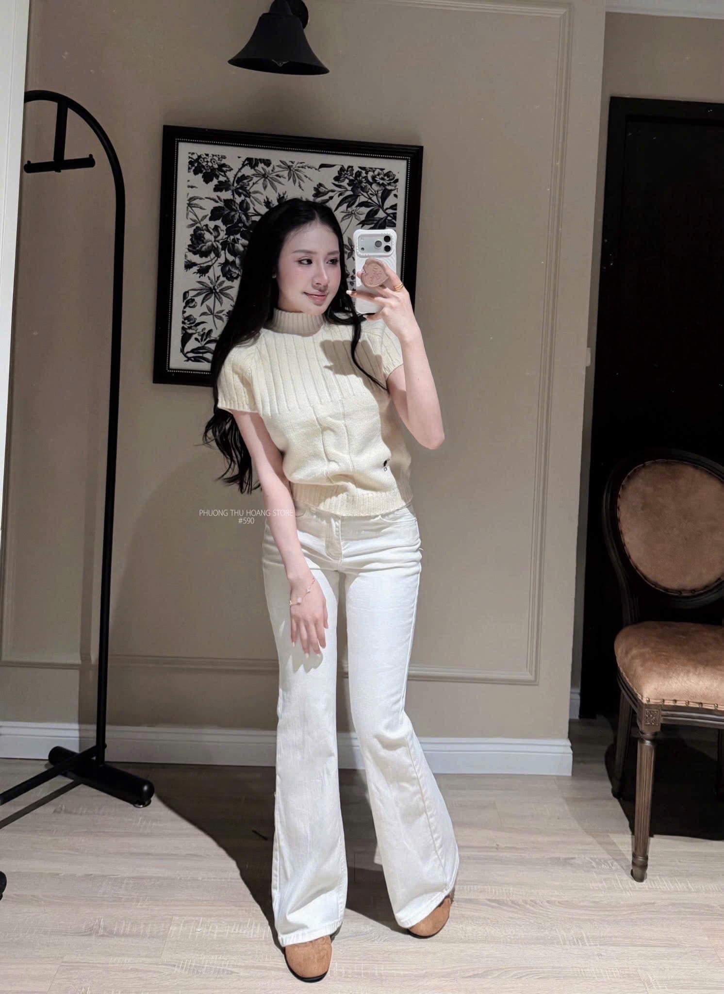 ÁO LEN CỘC TRẮNG KEM DIO THÊU ONG QC