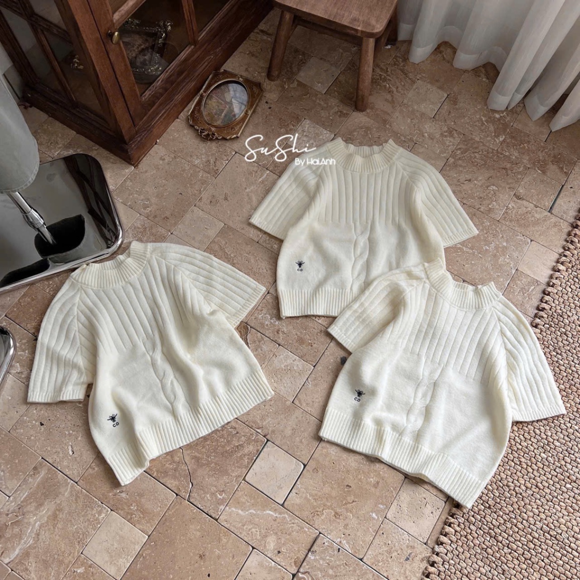 ÁO LEN CỘC TRẮNG KEM DIO THÊU ONG QC