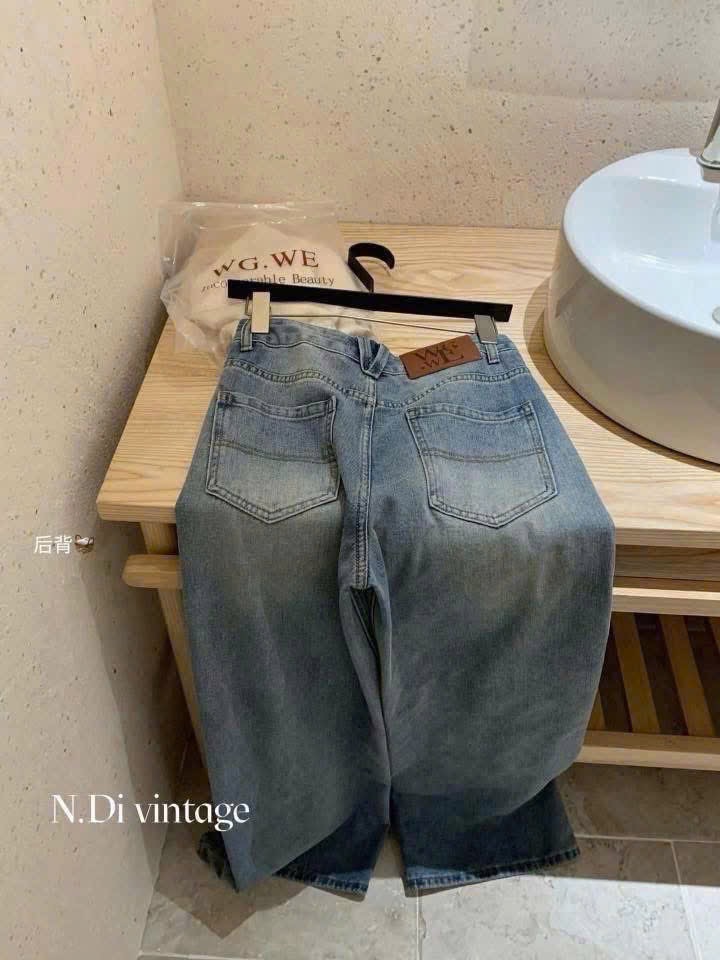 QUẦN JEAN SUÔNG XANH WGWE TAG DA MÁC ĐỎ M686