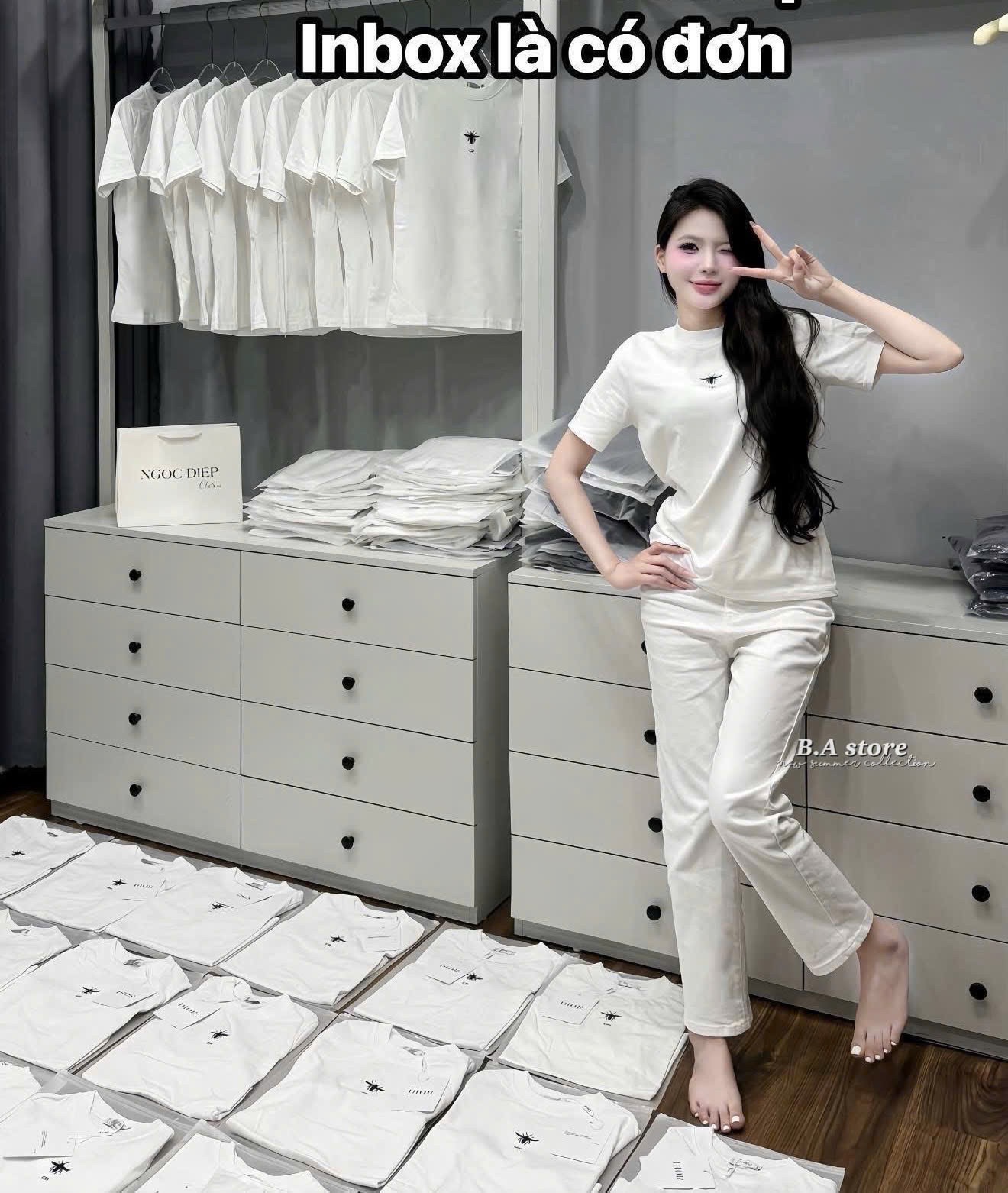 ÁO PULL CỘC TRẮNG DIO THÊU ONG