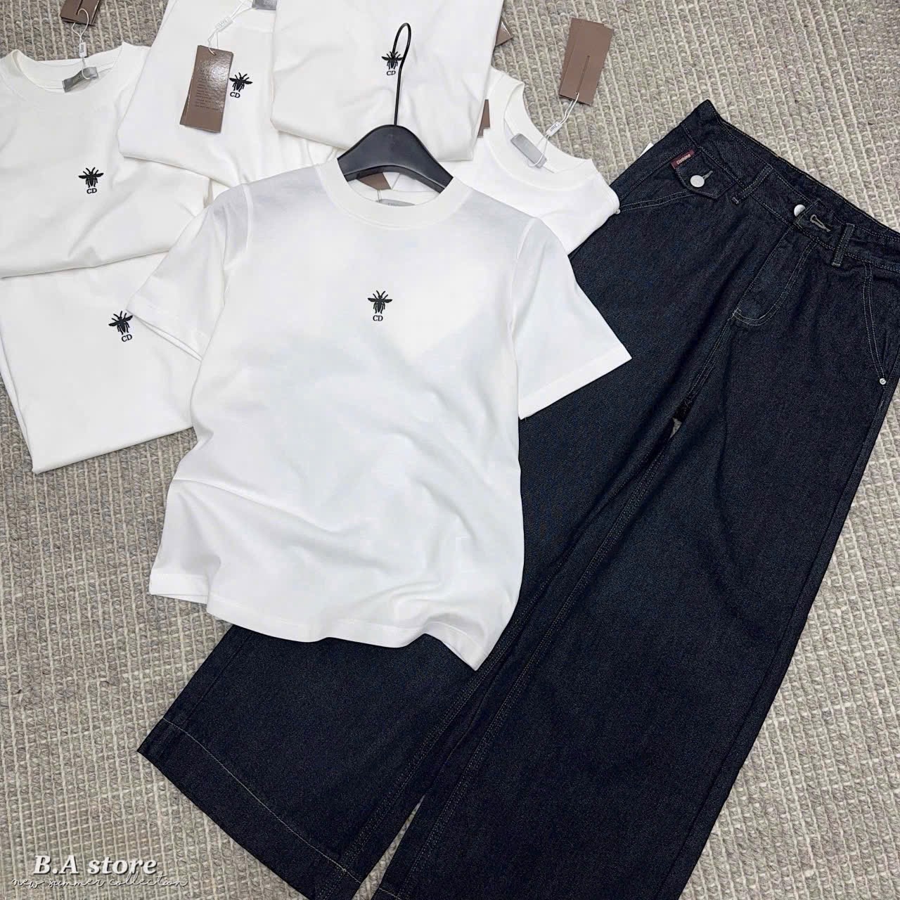 ÁO PULL CỘC TRẮNG DIO THÊU ONG