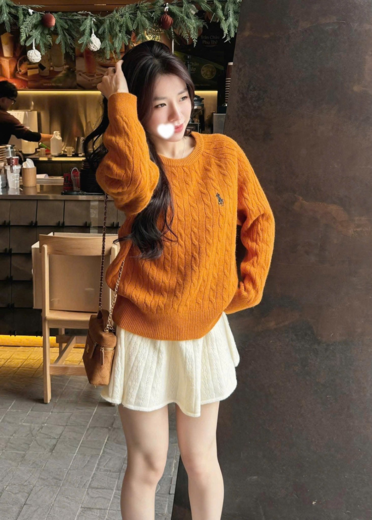 ÁO LEN THỪNG THÊU NGỰA DT MÀU CAM QC