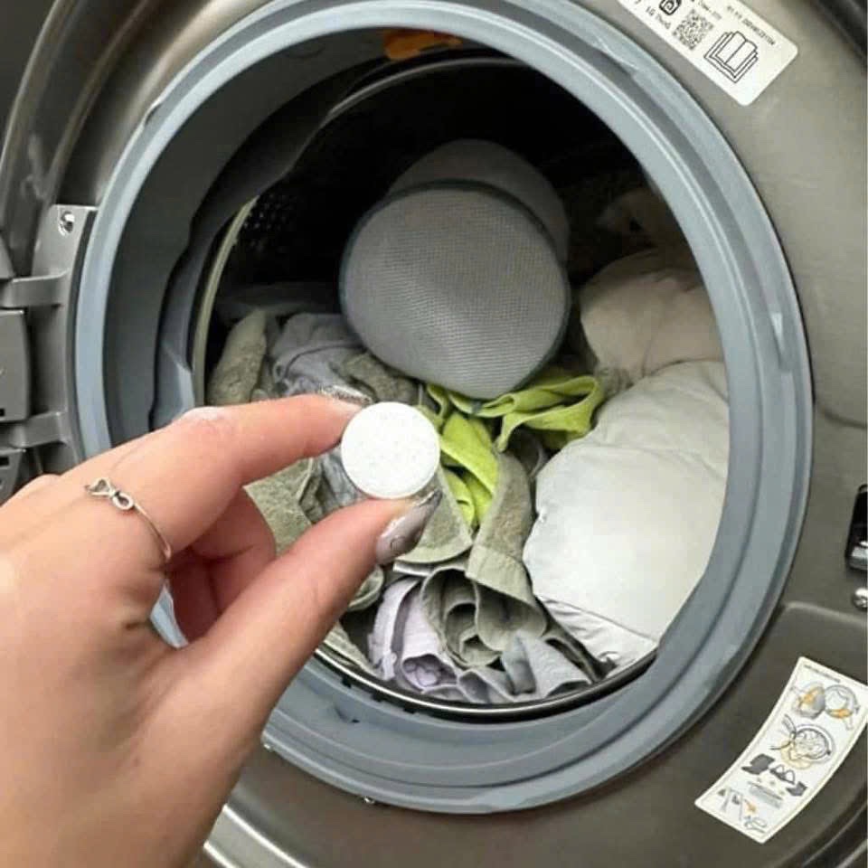 HOP 30 VIÊN TẨY TRẮNG NỘI ĐỊA HQ