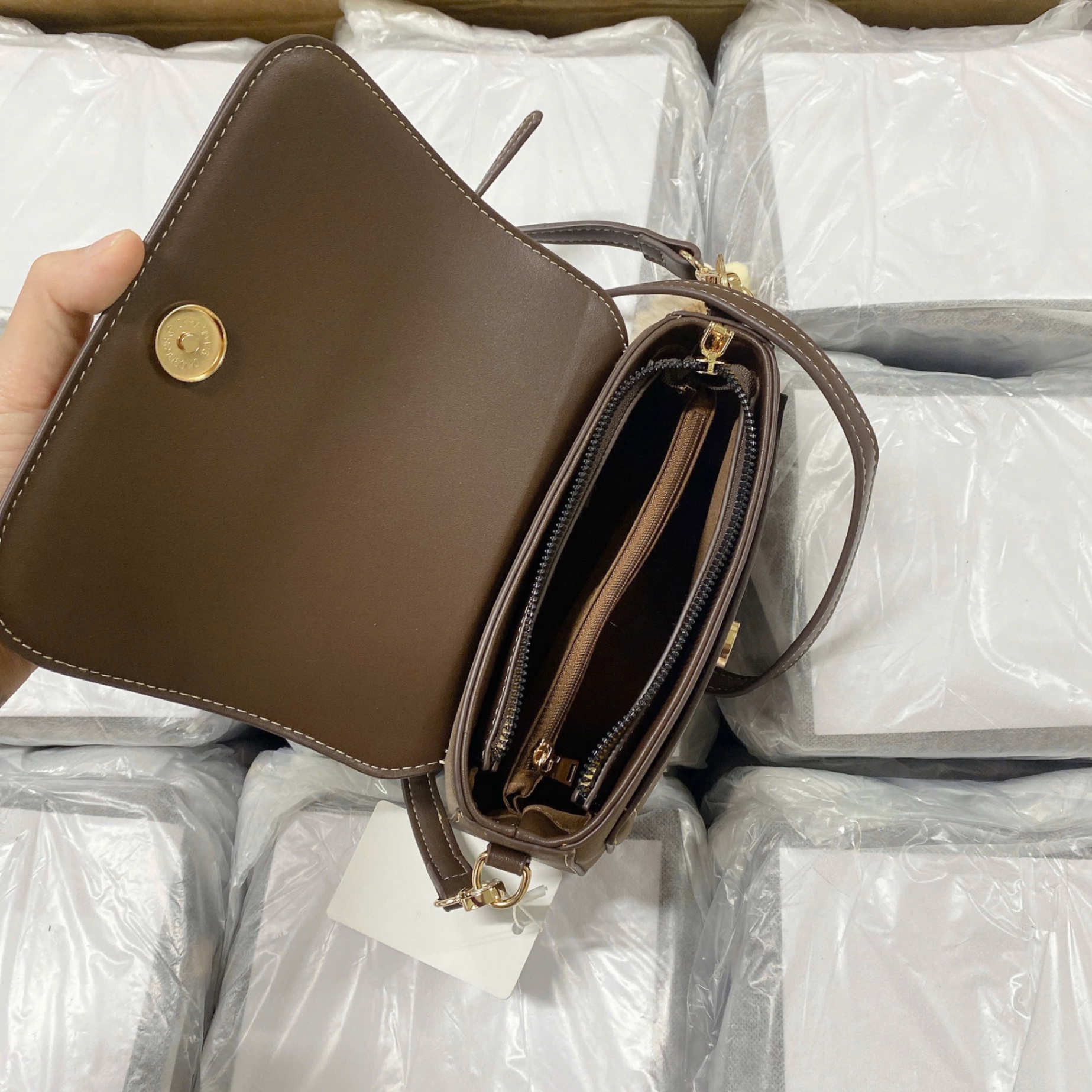 MQC02 - TÚI XÁCH YICHEN NẮP GẬP SK NÂU - M24253