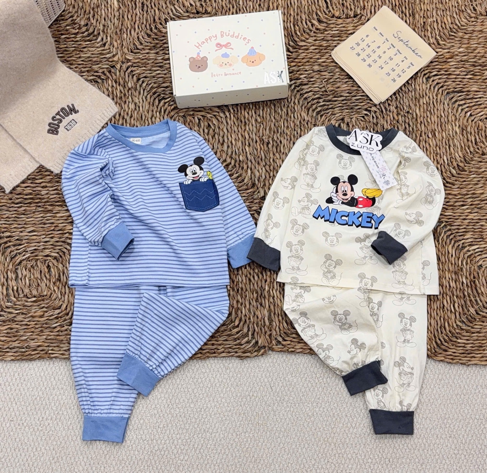 SÉT 2 BỘ MICKY CHO BT