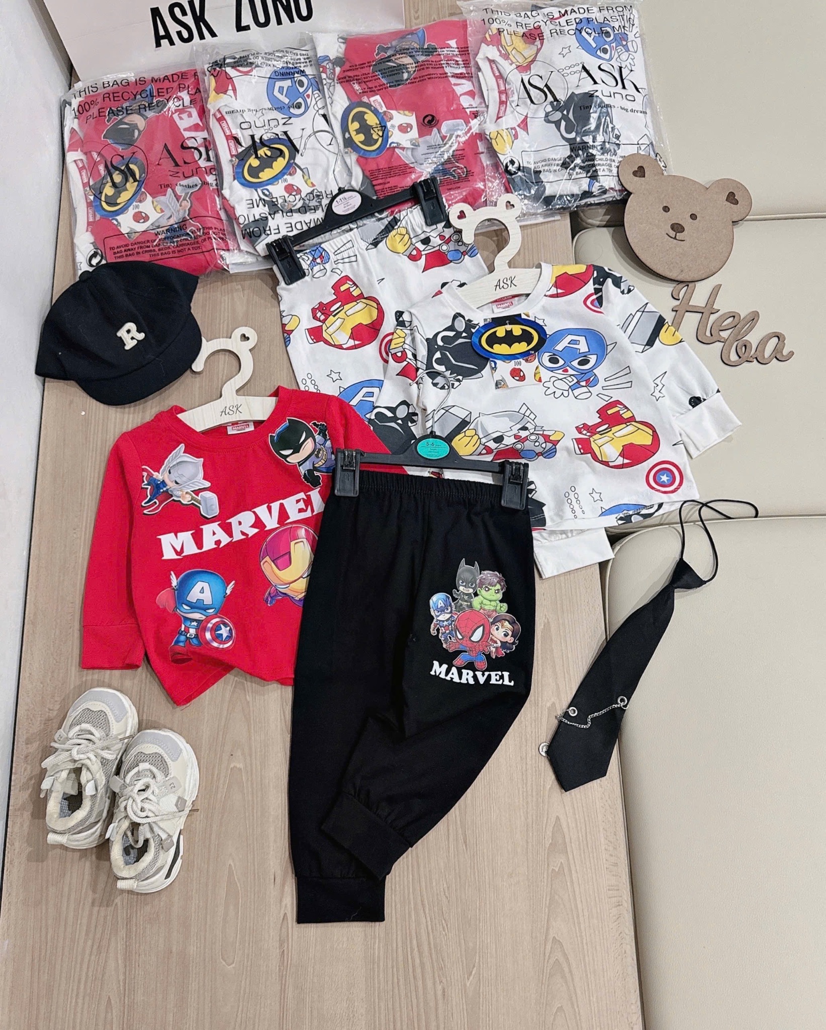 SÉT 2 BỘ MAVEL ĐỎ BE CHO BT