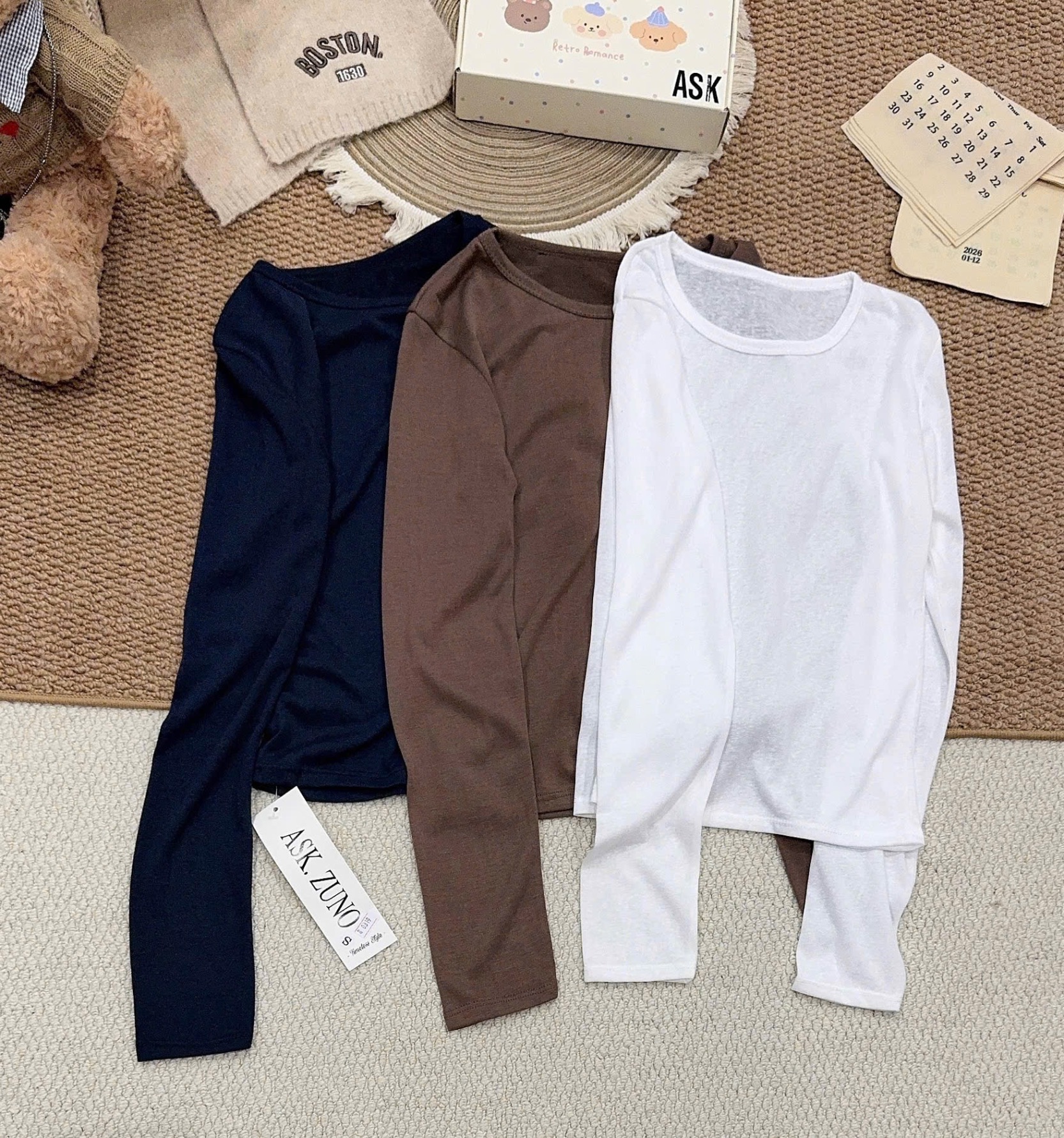 SET 3 ÁO THUN DÀI TAY ĐEN TRẮNG NÂU CHO NỮ