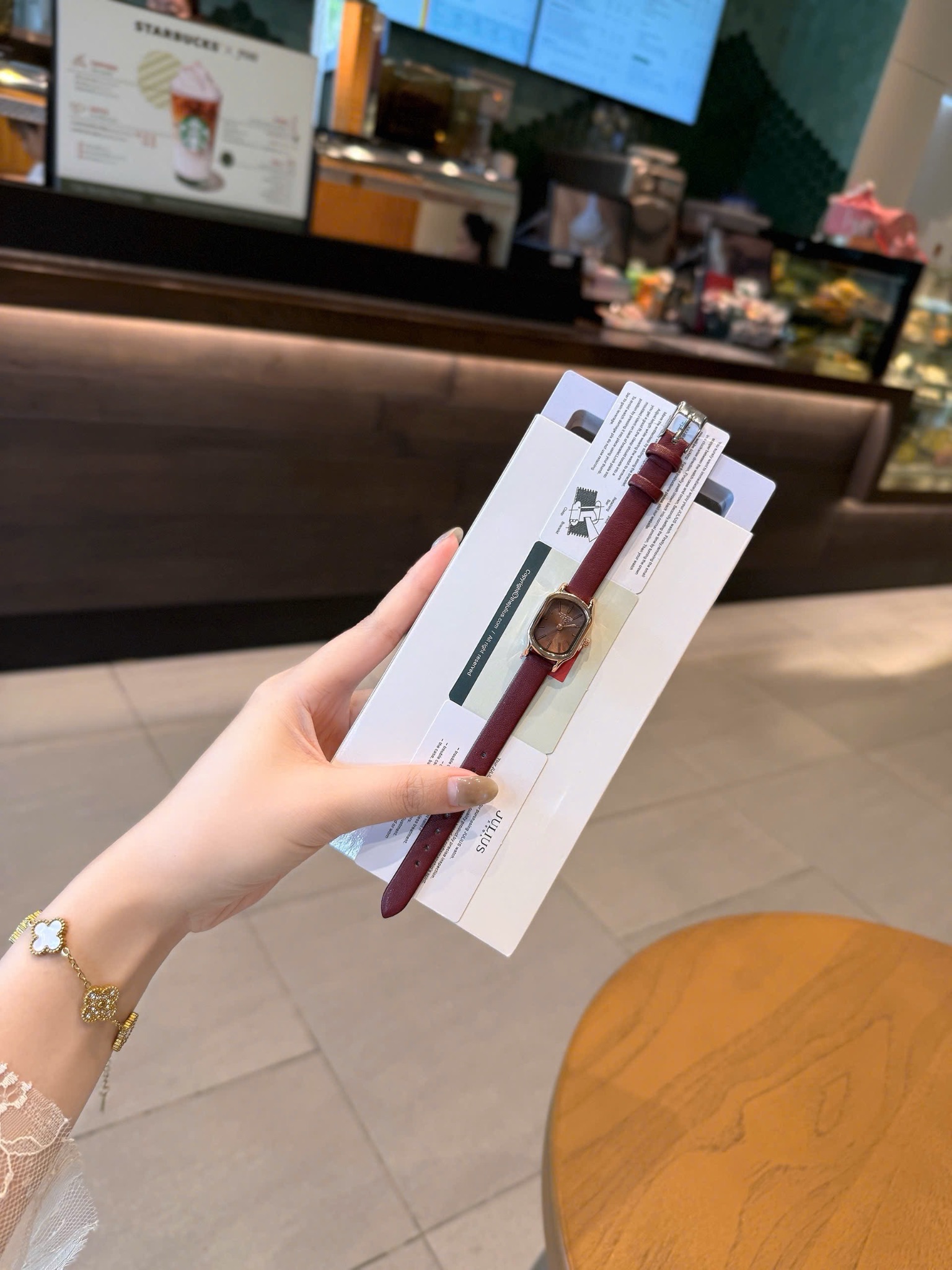 ĐỒNG HỒ MẶT BẦU JULIUS M3101