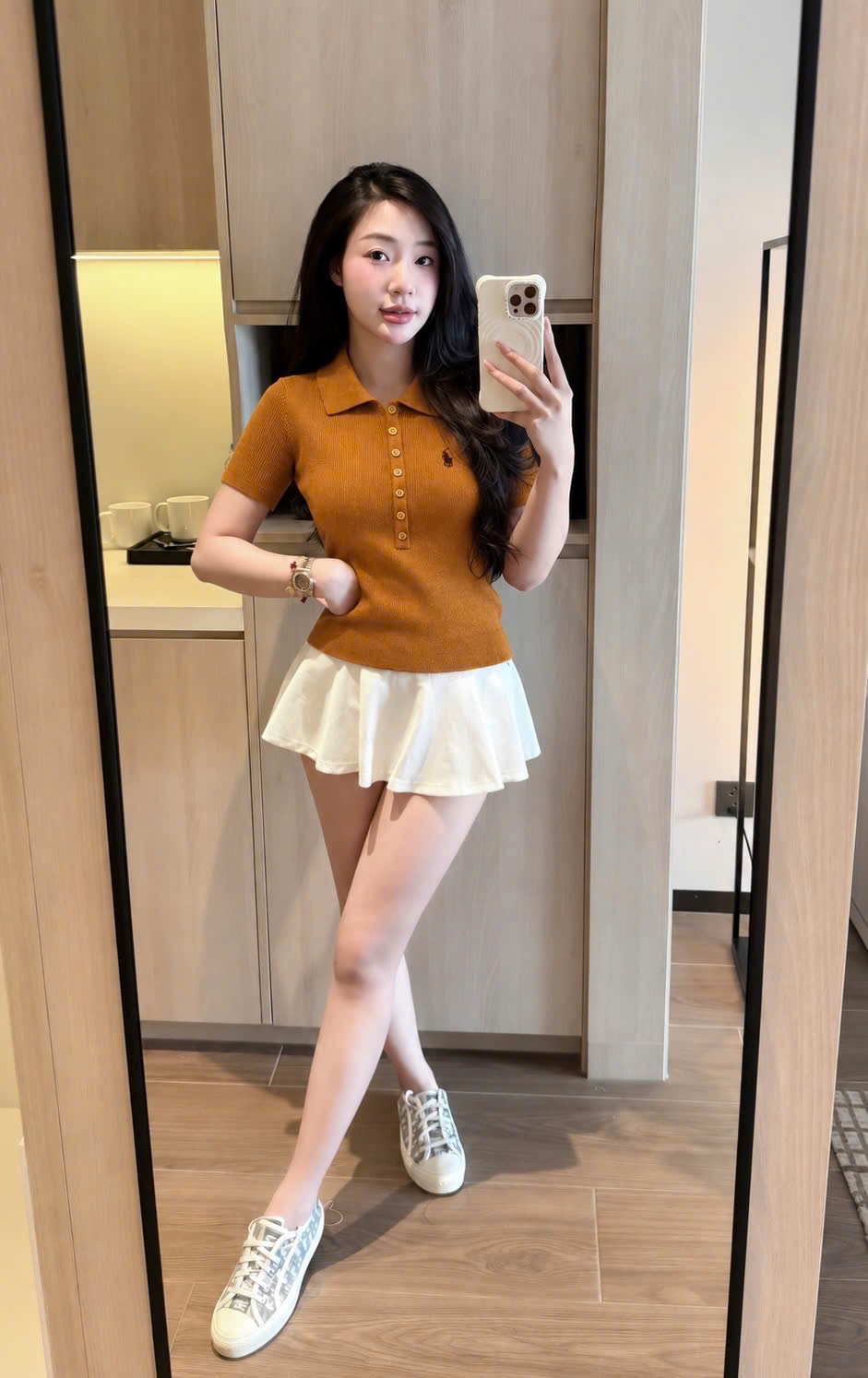 POLO LEN CỘC TĂM MÀU VÀNG NÂU THÊU NGỰA CHO NỮ