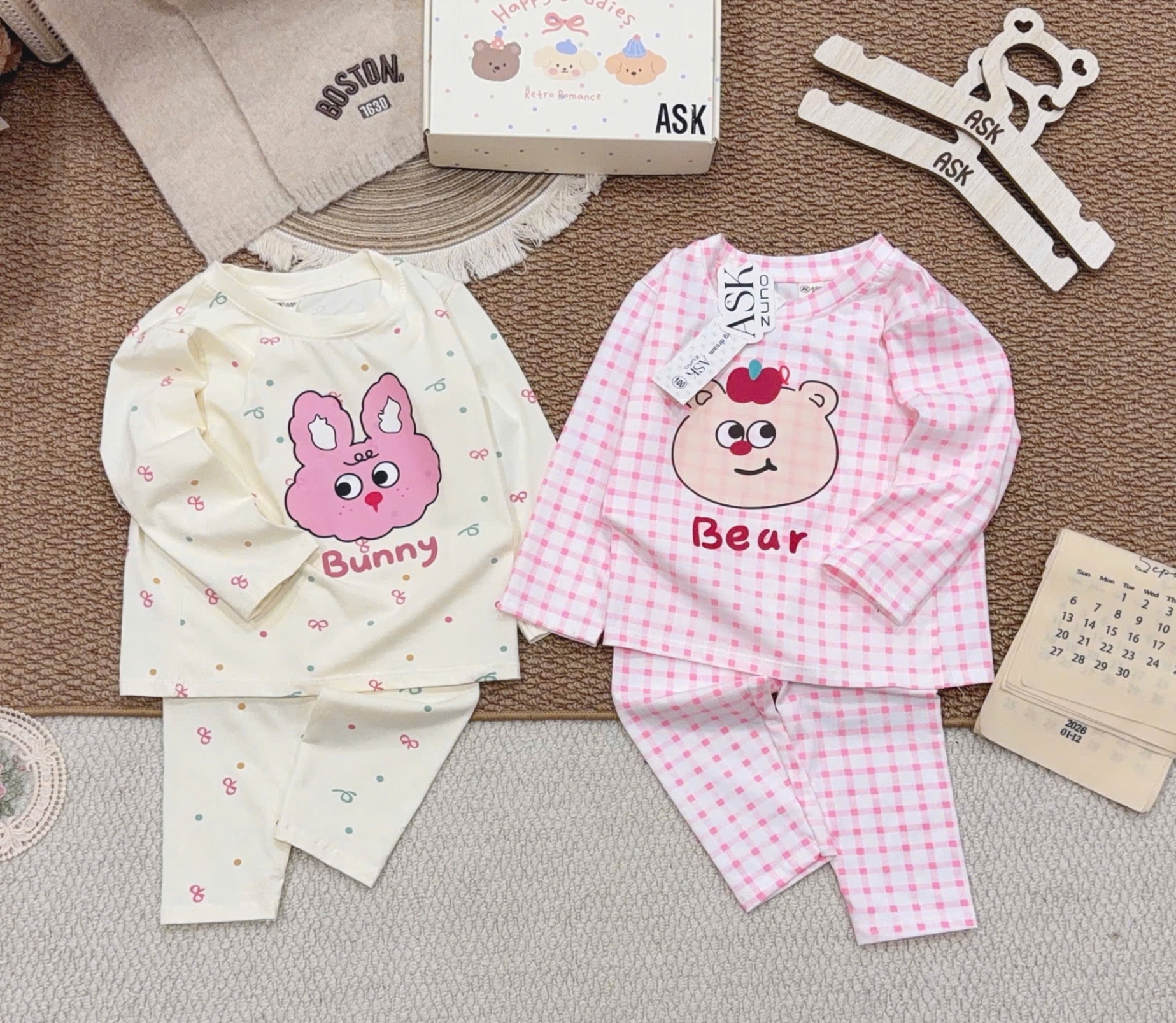 SÉT 2 BỘ BUNNY HỒNG VÀNG CHO BG