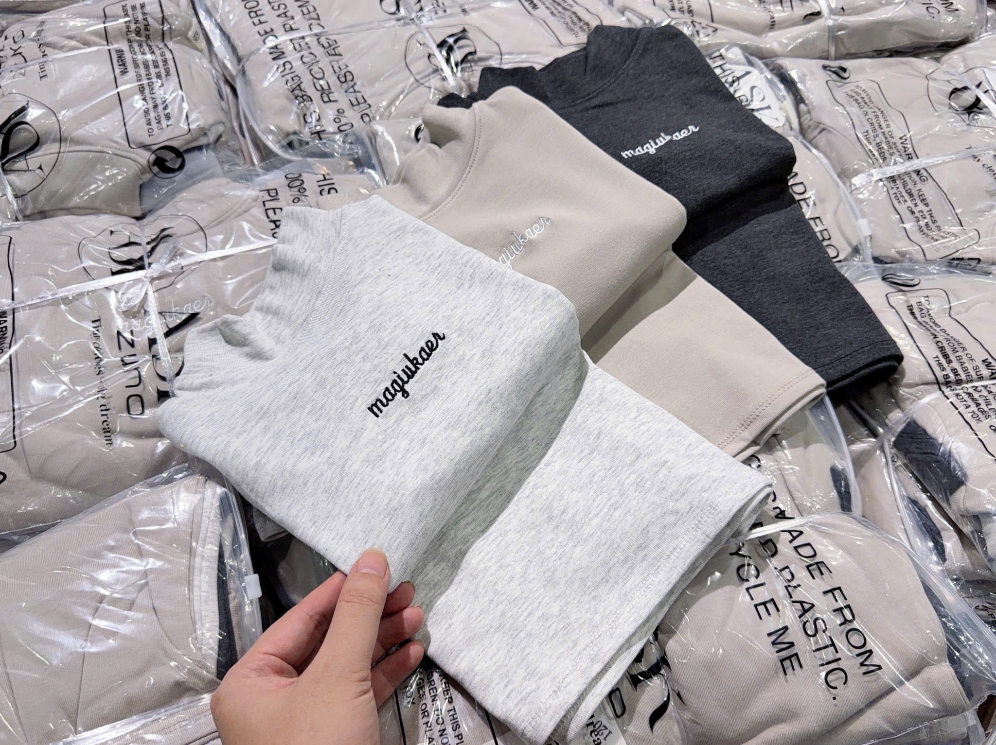 SÉT 3 ÁO GIỮ NHIỆT ZIP LÔNG 1 MẶT CHO BT