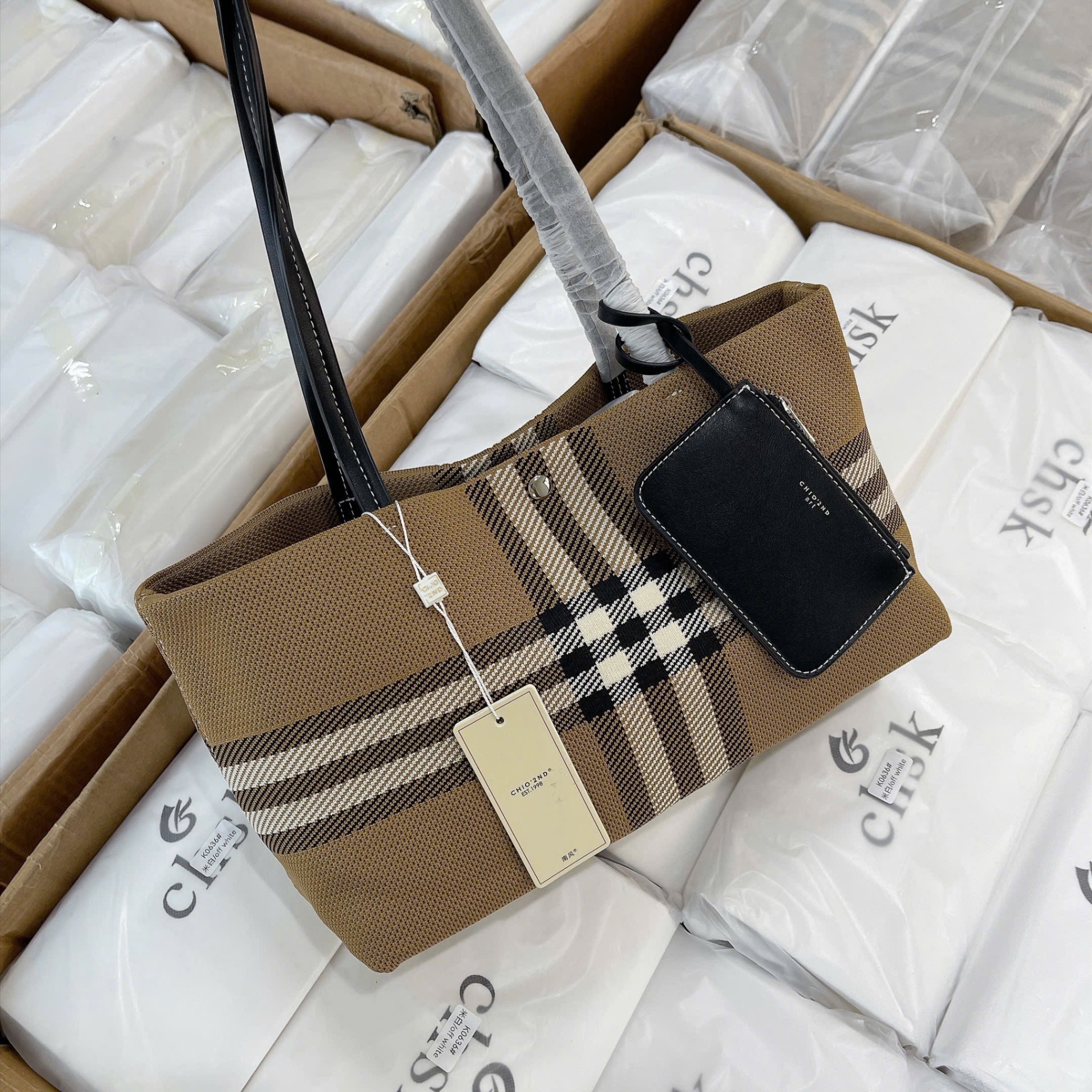GOM - TÚI KẸP NÁCH BBR M419