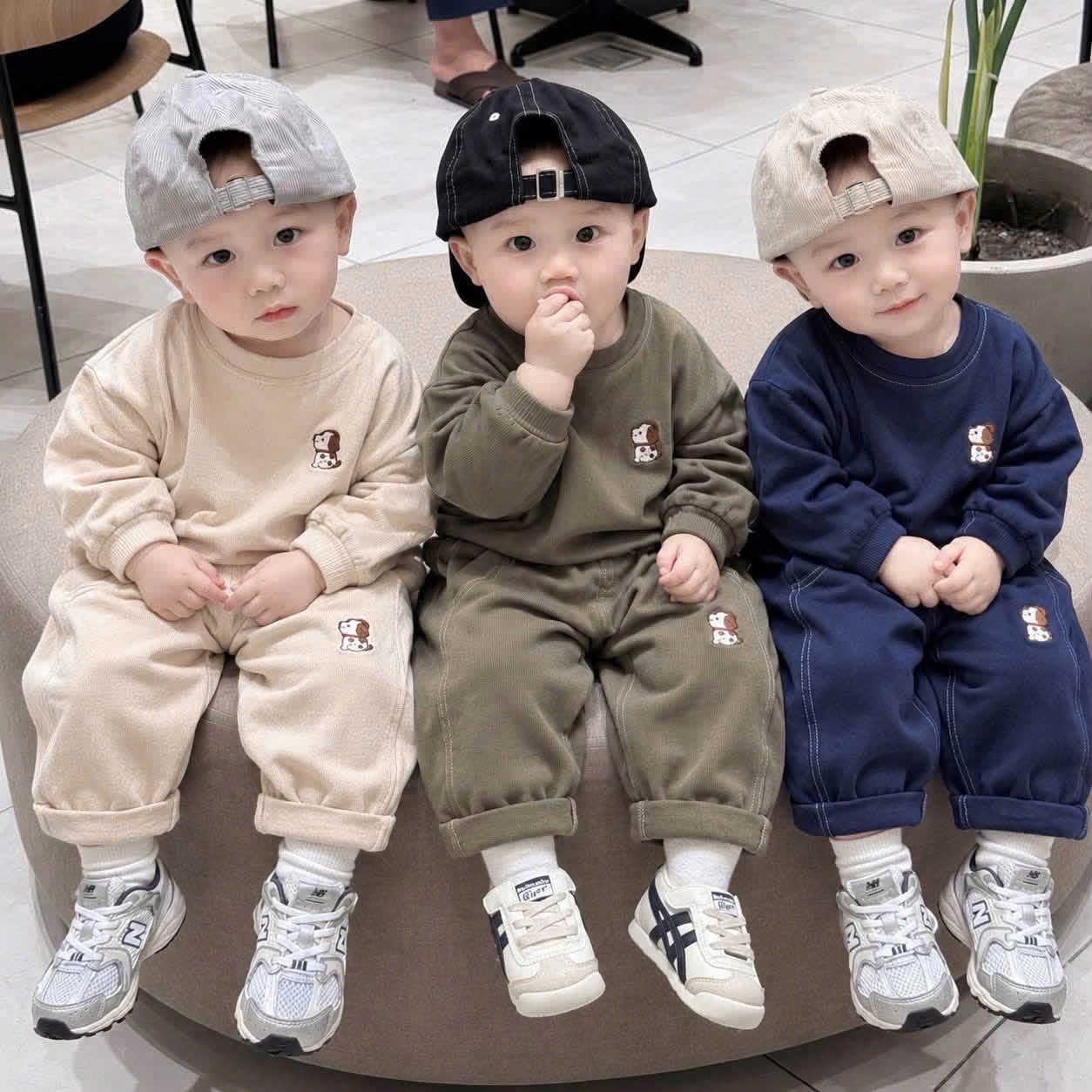 GOM - SÉT 3 QUẦN KAKI THÊU CÚN CHO BT