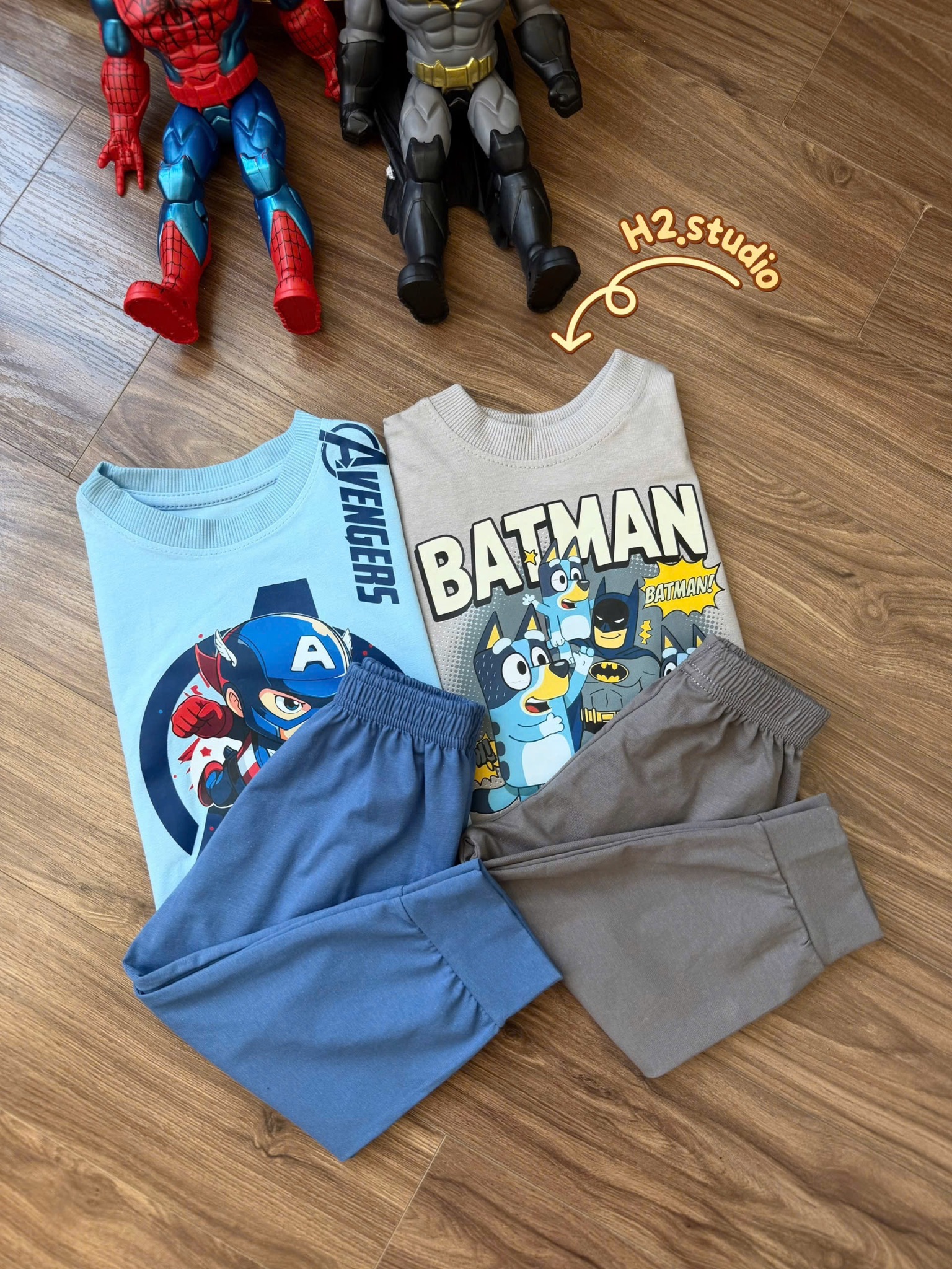 GOM - SÉT 2 BỘ BATMAN SIÊU ANH HÙNG XANH GHI CHO BT