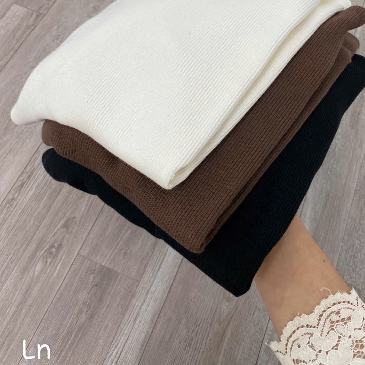 XẢ KHO SÉT 3 ÁO LEN SZ ĐẠI CHO BT