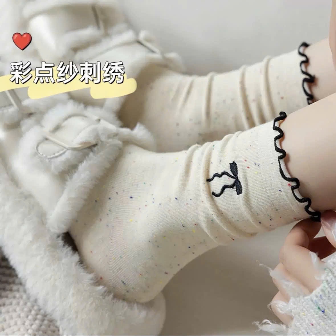 SÉT 10 ĐÔI TẤT HÌNH NƠ M0808