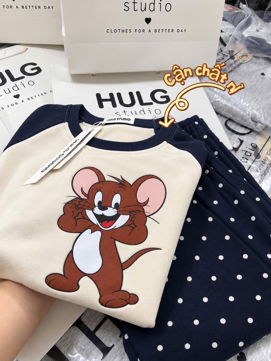 GOM- BỘ CHUỘT QUẦN CHẤM BI CHO NỮ
