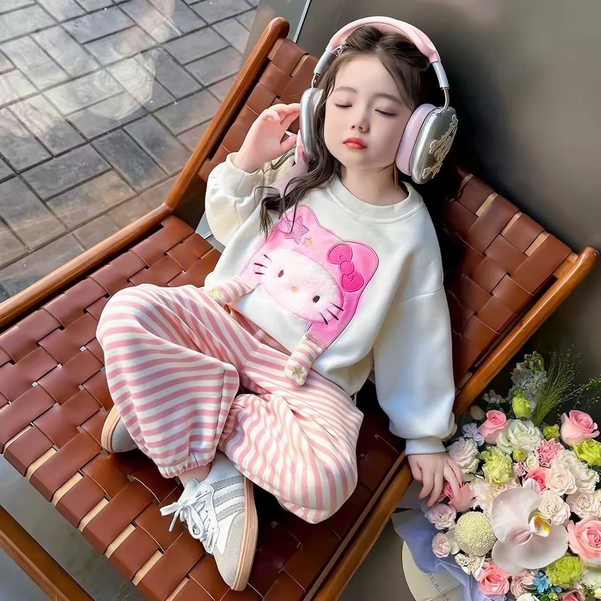 SÉT NỈ HELLO KITTY MÀU BE KEM CHO BG