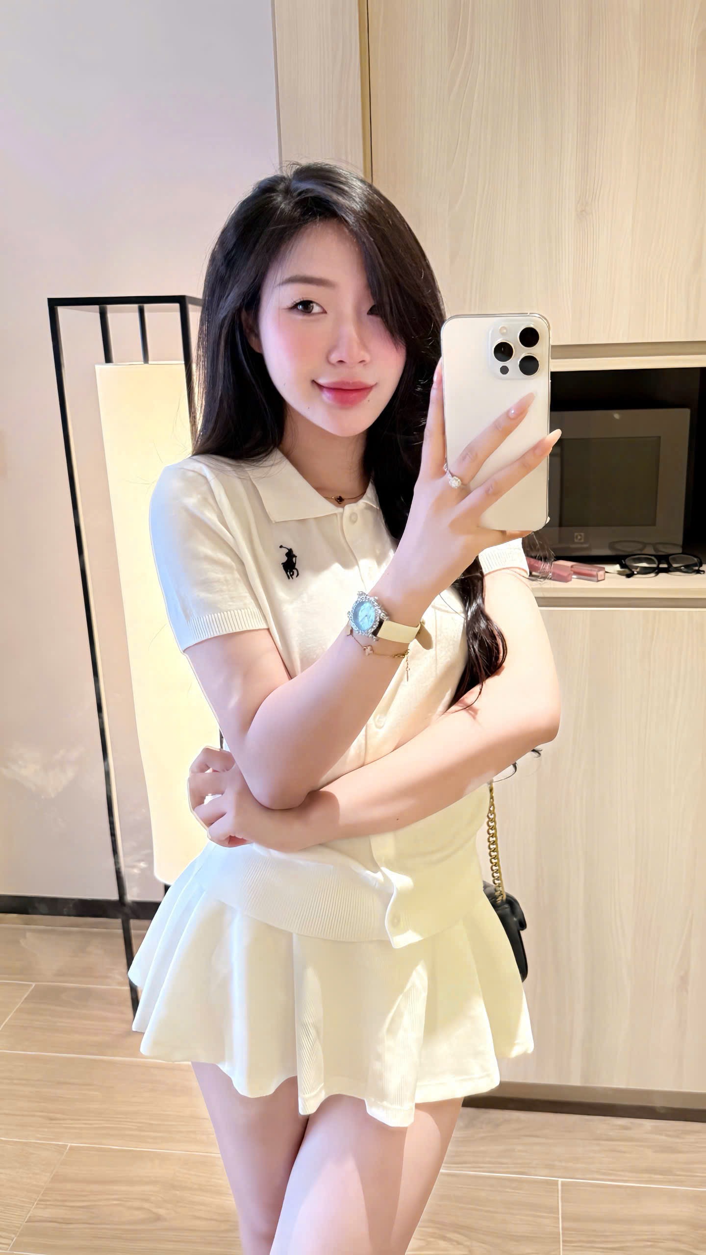 ÁO CDG CÔC TAY TRẮNG THÊU NGỰA