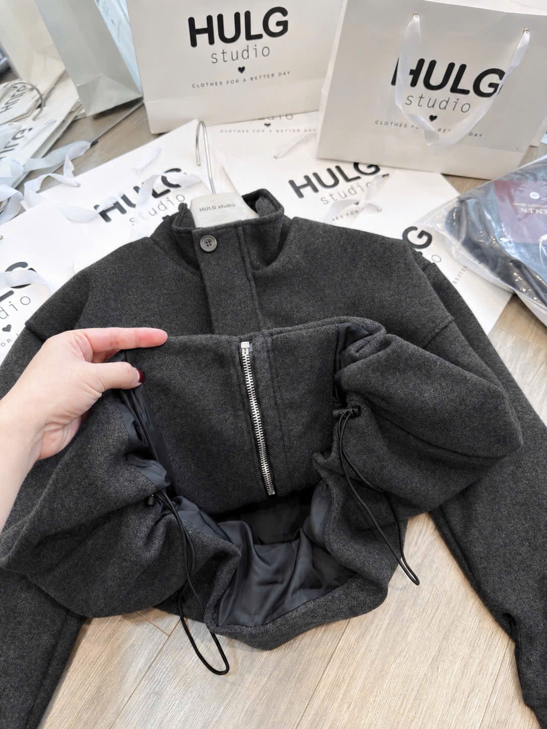 GOM - ÁO KHOÁC BOMBER DẠ XÁM
