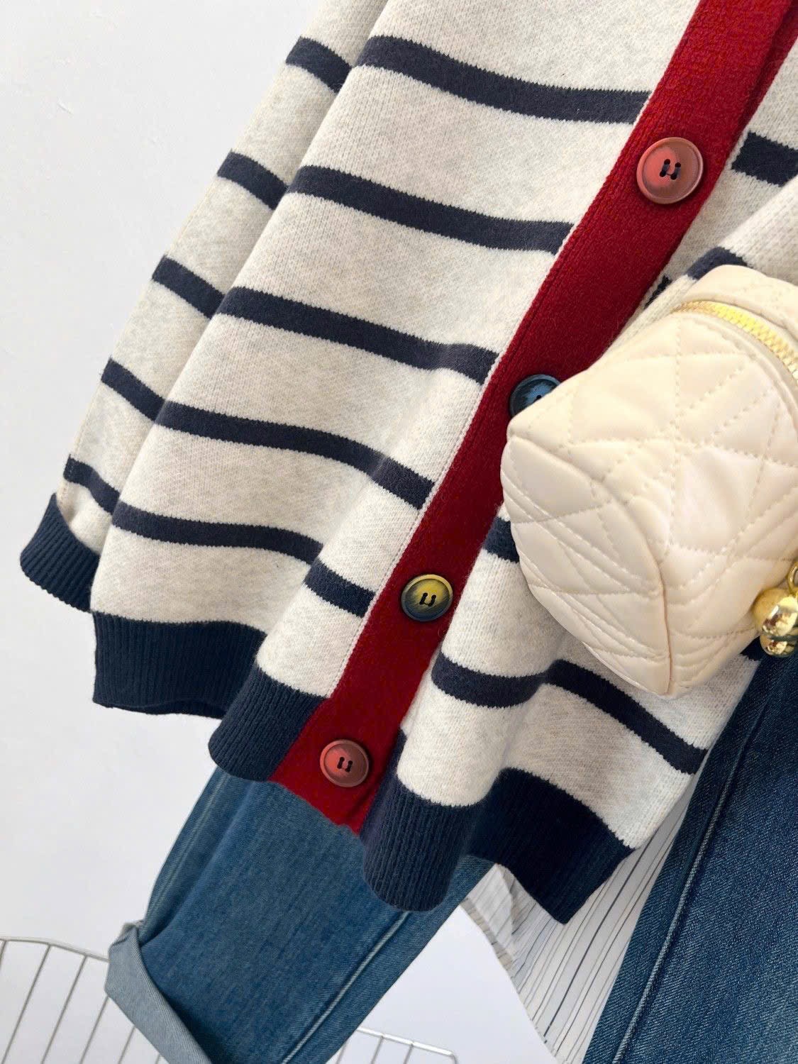 ÁO LEN CDG KẺ GẤU QC