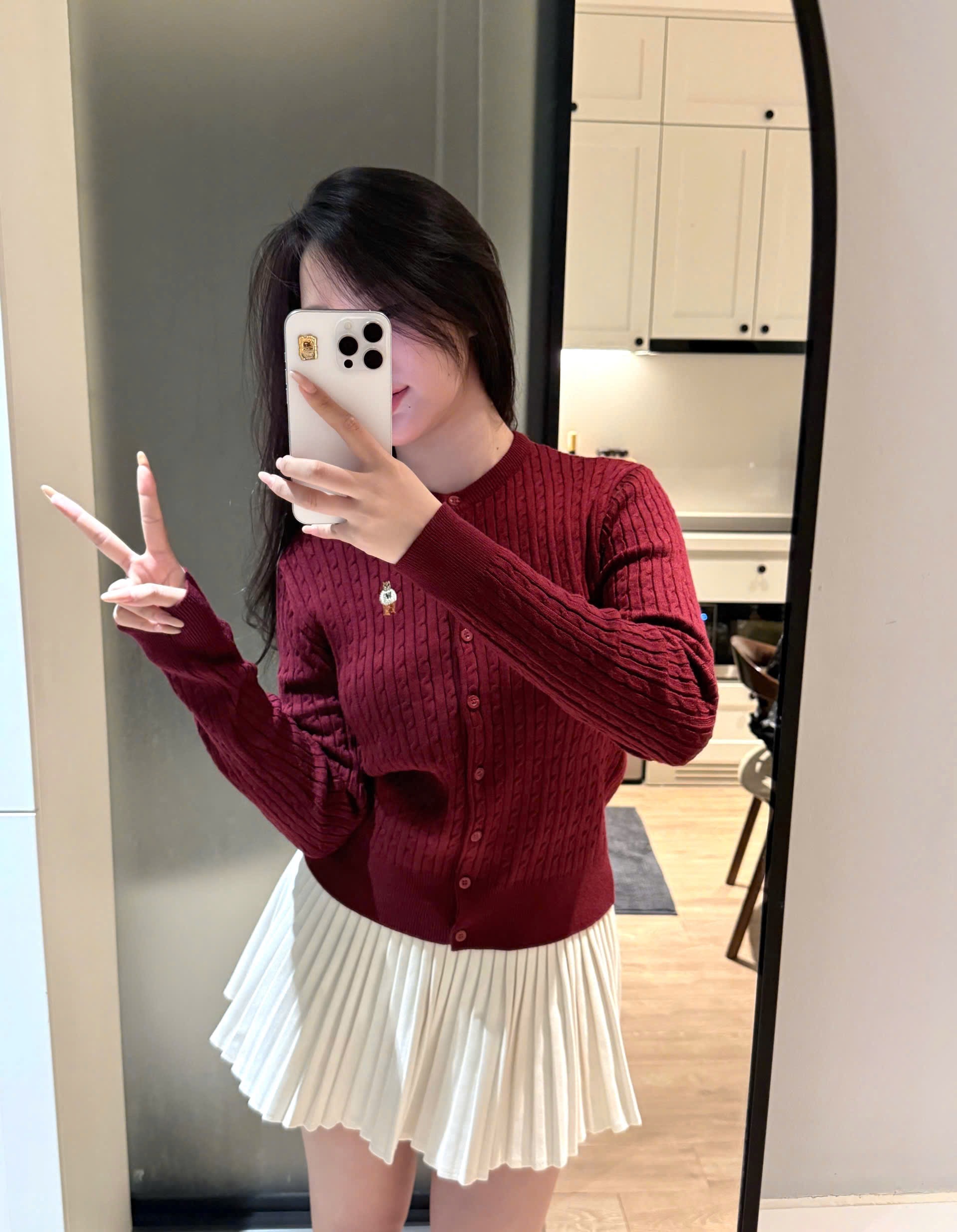 ÁO LEN CDG MÀU ĐỎ GẤU WHOU