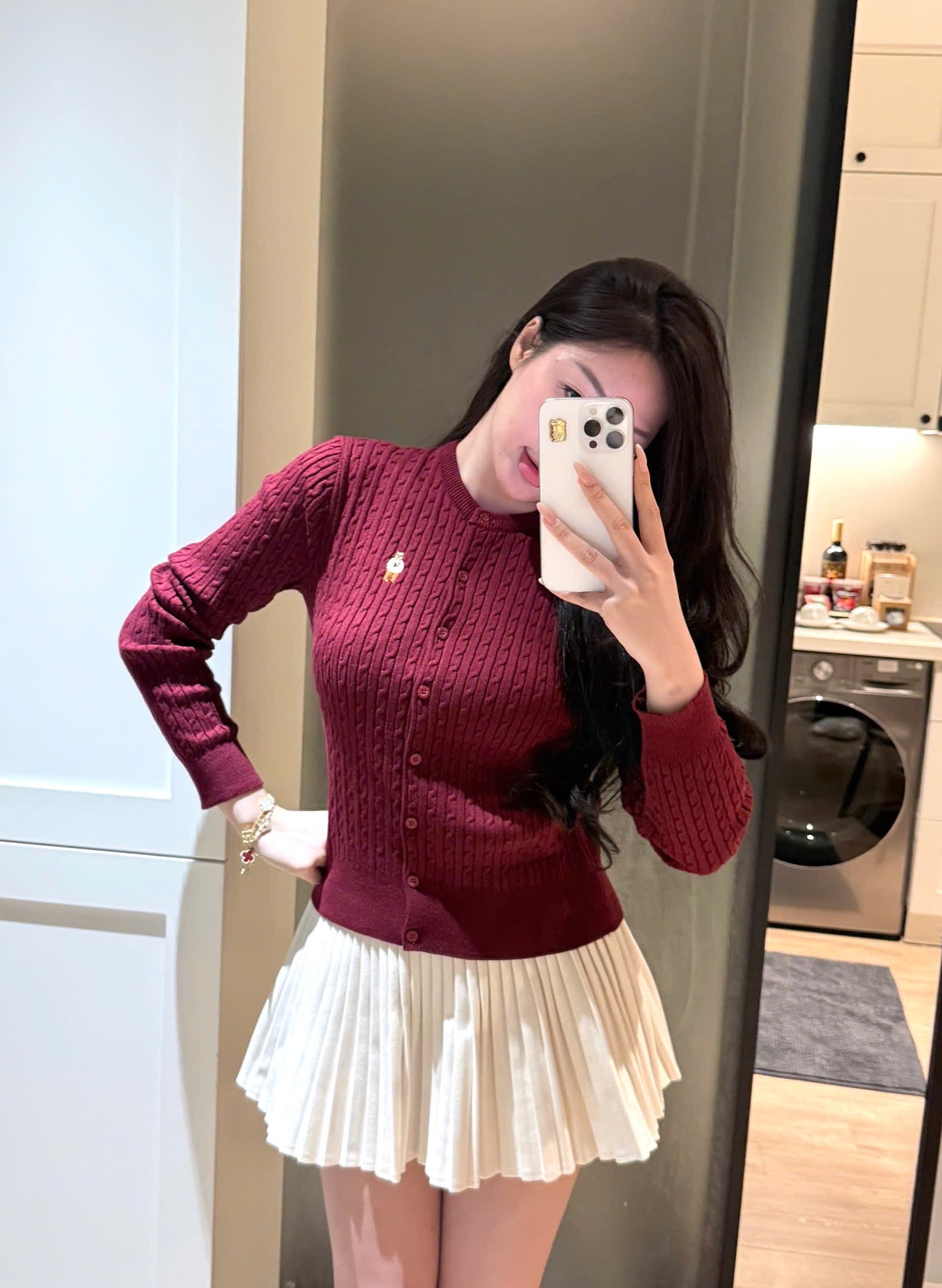 ÁO LEN CDG MÀU ĐỎ GẤU WHOU
