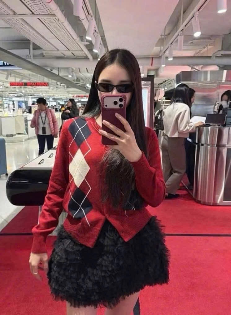 ÁO LEN CDG TRÁM ĐỎ DT JDMS