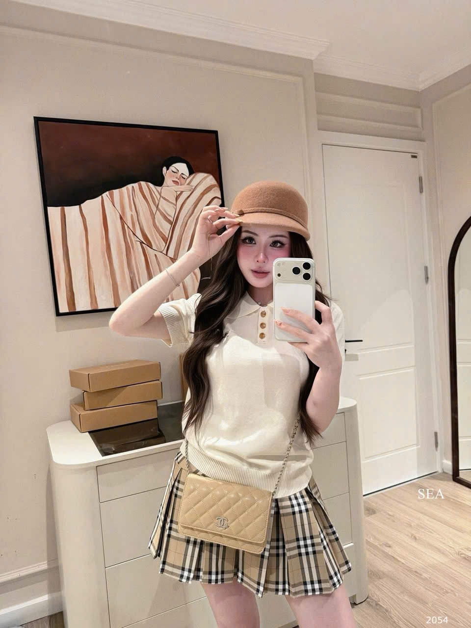 ÁO LEN MTG MÀU KEM BBR CỘC TAY