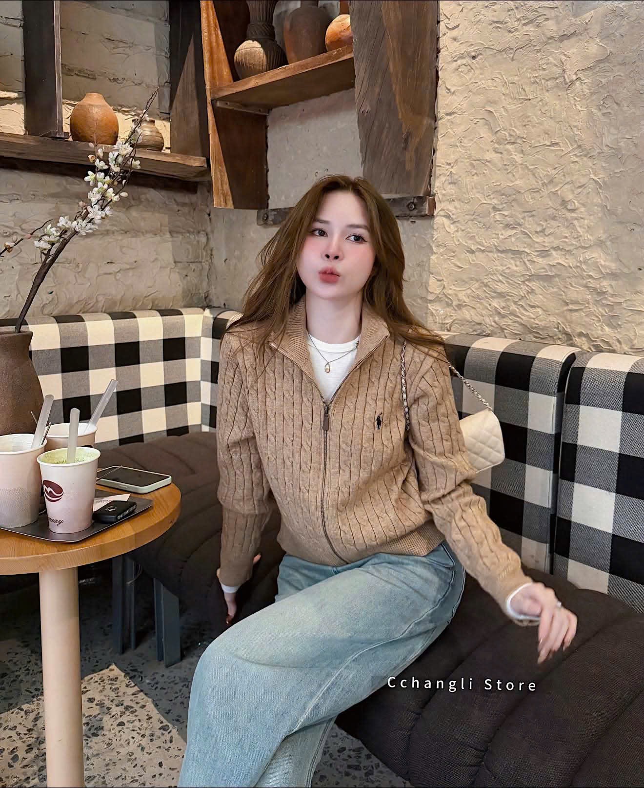 ÁO LEN THỪNG KHOÁ NGỰA QCCC