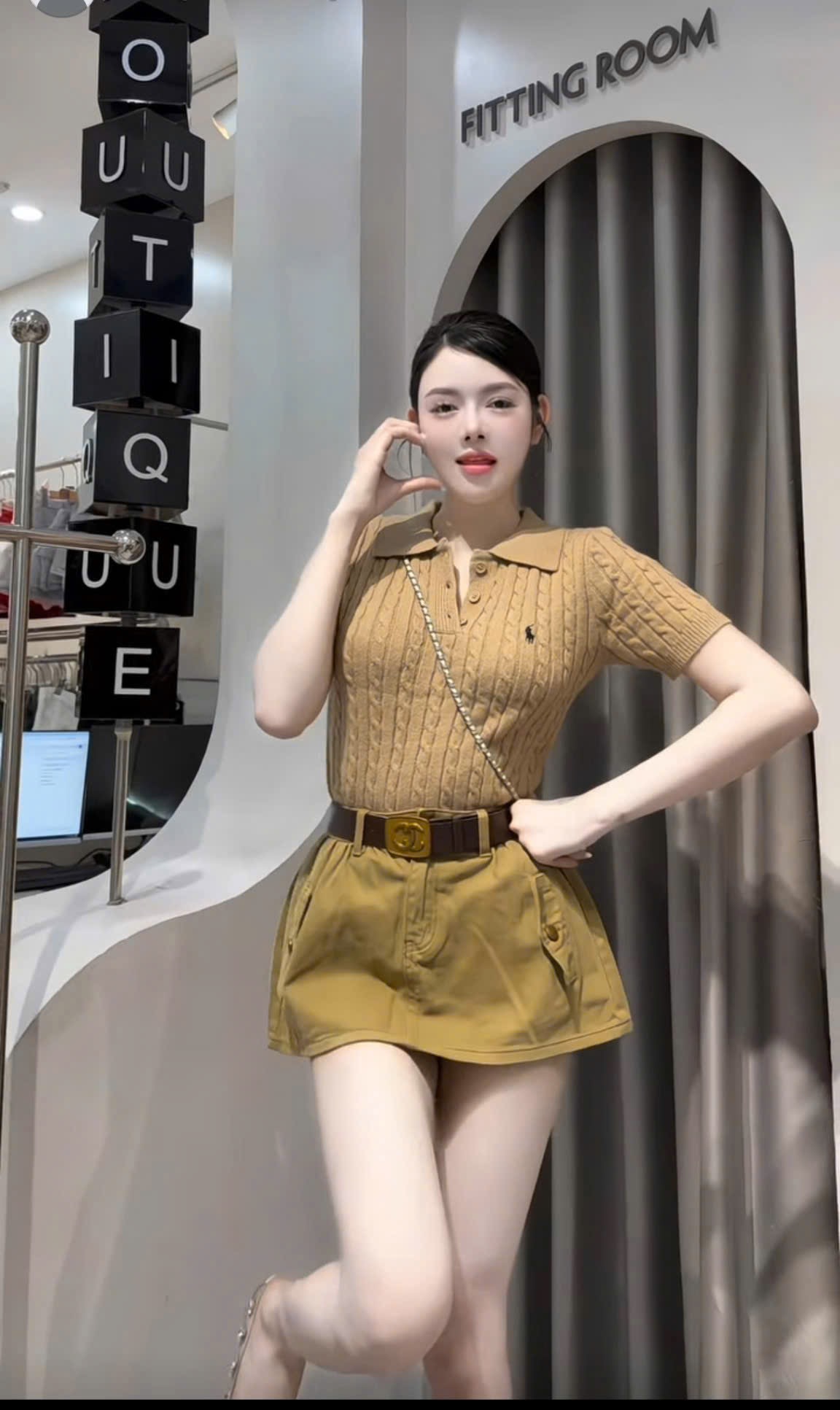 ÁO LEN THỪNG POLO THÊU NGỰA MÀU BE