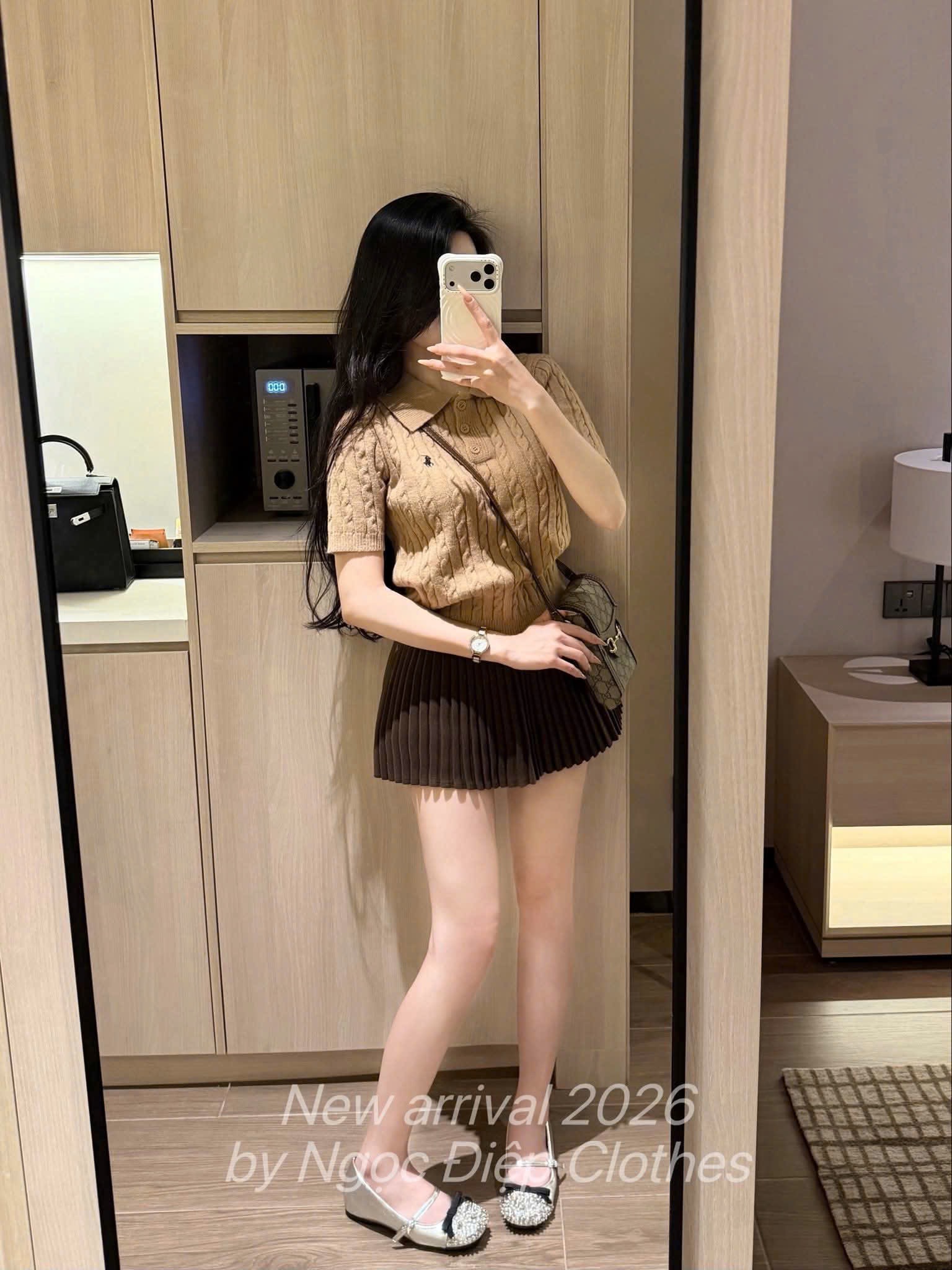 ÁO LEN THỪNG POLO THÊU NGỰA MÀU BE