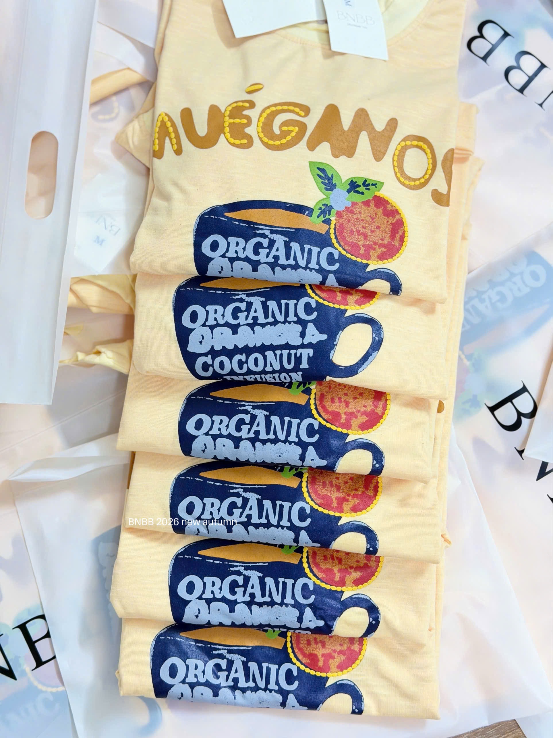 ÁO PULL CỘC VÀNG DT CHỮ MUEGAN BNBB