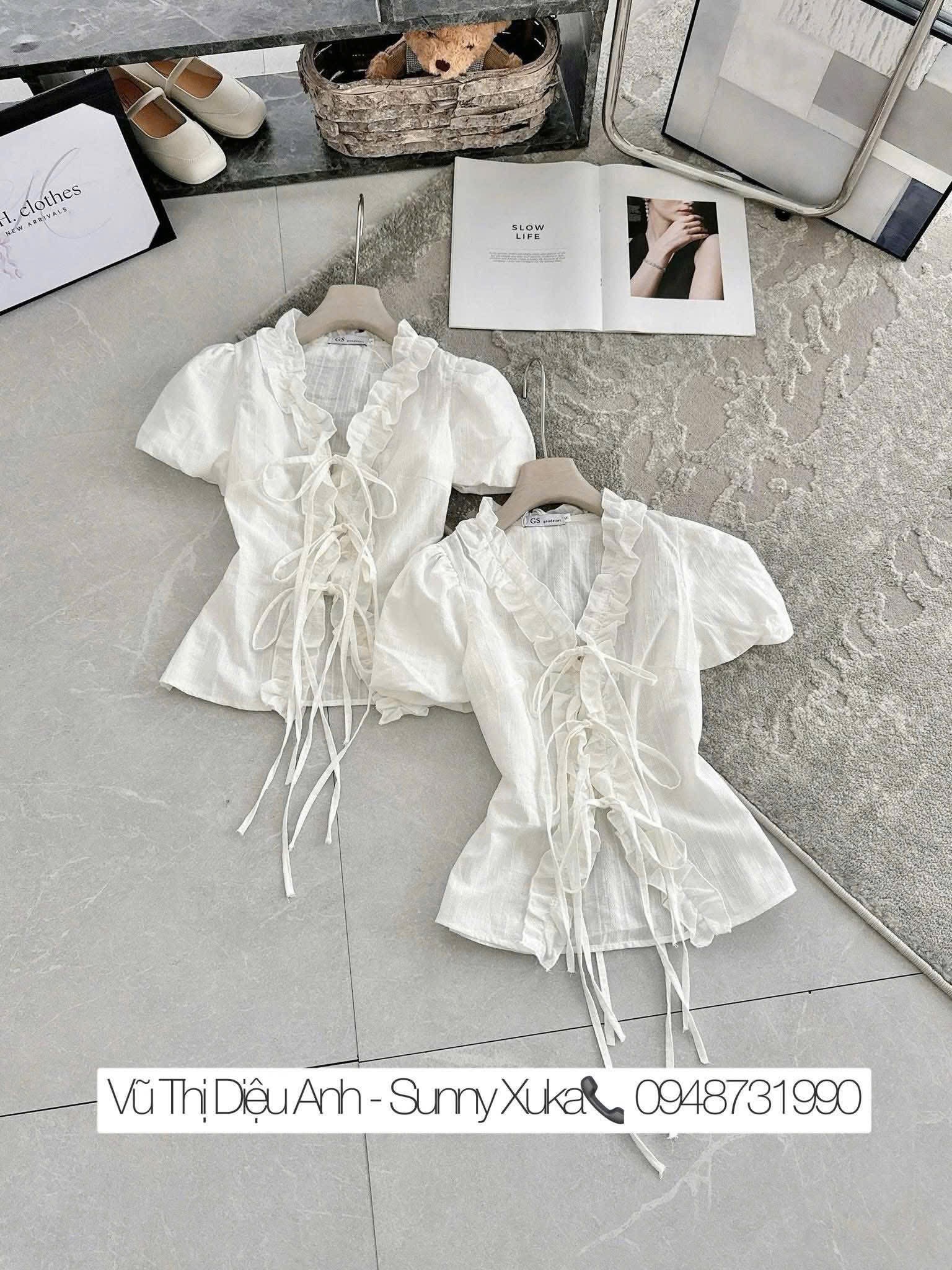 ÁO SƠ MI CỔ BÈO DÂY BUỘC MÀU TRẮNG