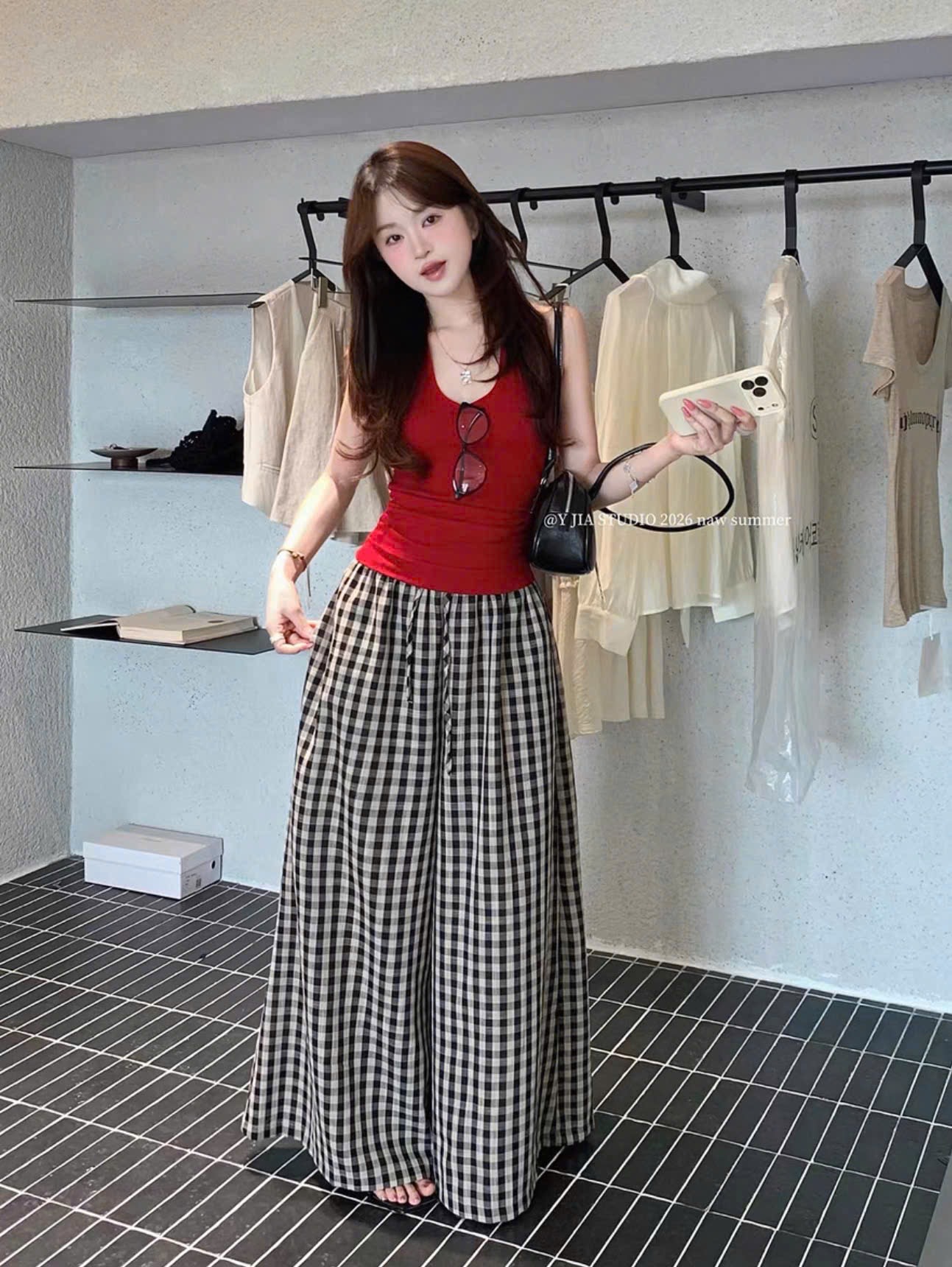 SÉT BỘ BA LỖ ĐỎ QUẦN KẺ SUÔNG