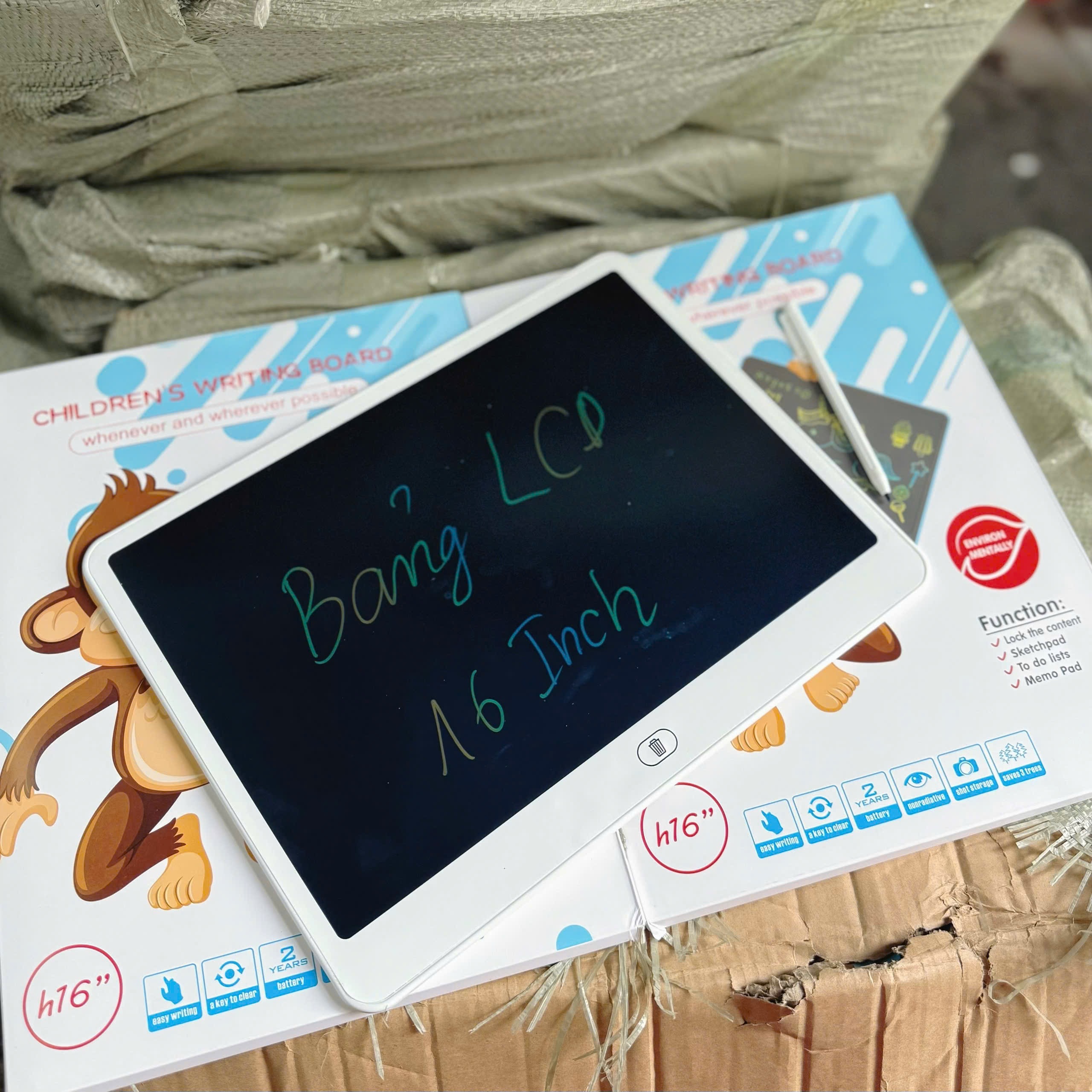BẢNG LCD 16INCH CON KHỈ