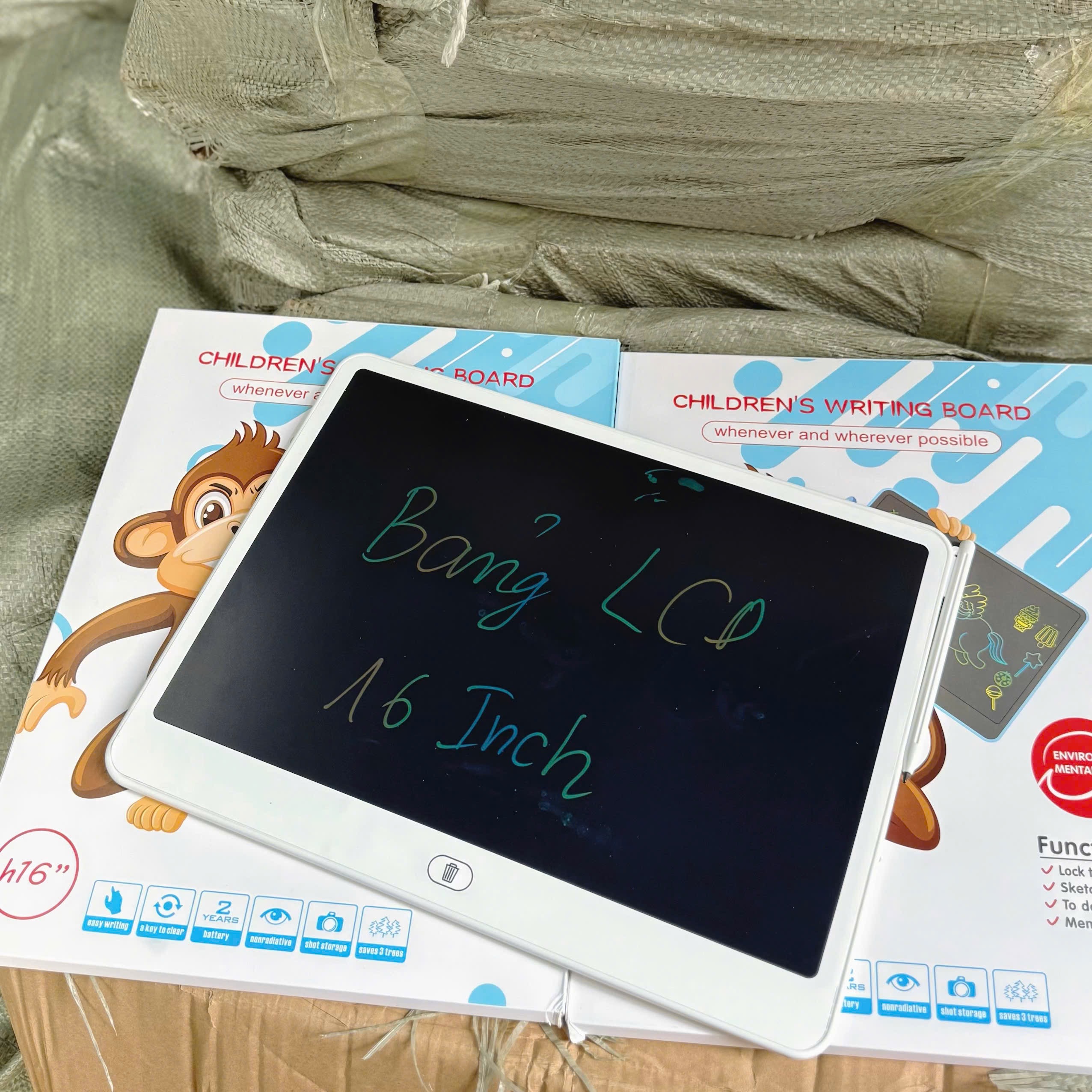 BẢNG LCD 16INCH CON KHỈ