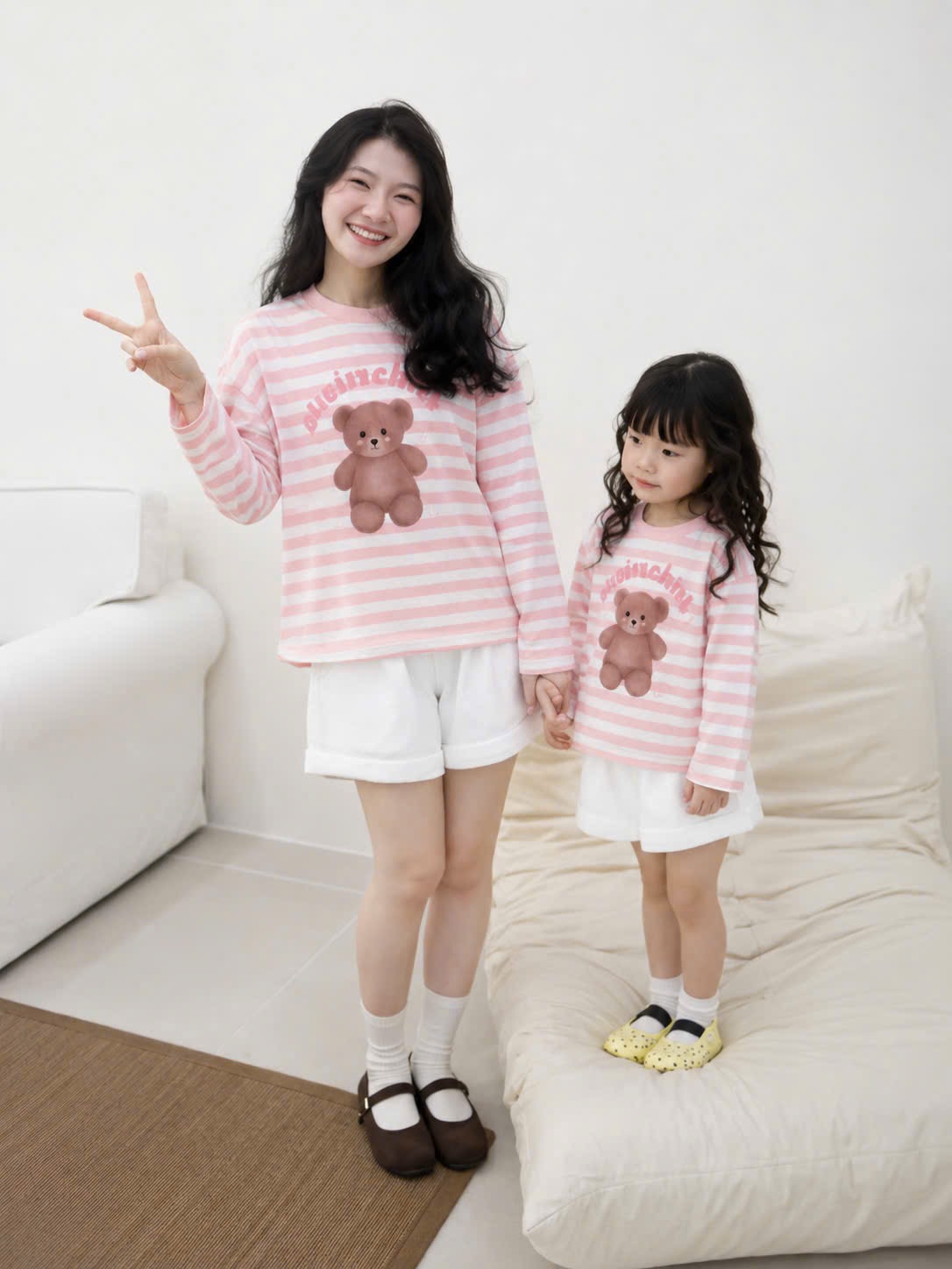 BỘ ĐÔI KẺ HỒNG HÌNH GẤU QUẦN TRẮNG ME BE